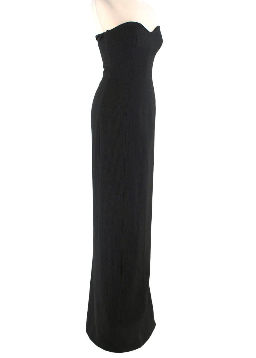 Amanda Wakeley Black Strapless Jacquard Structured Gown 


This Amanda Wakeley sample gown is a true statement piece - a refined, structured and elegant full-length strapless gown to pair with the accessories of your choice. It is delicately