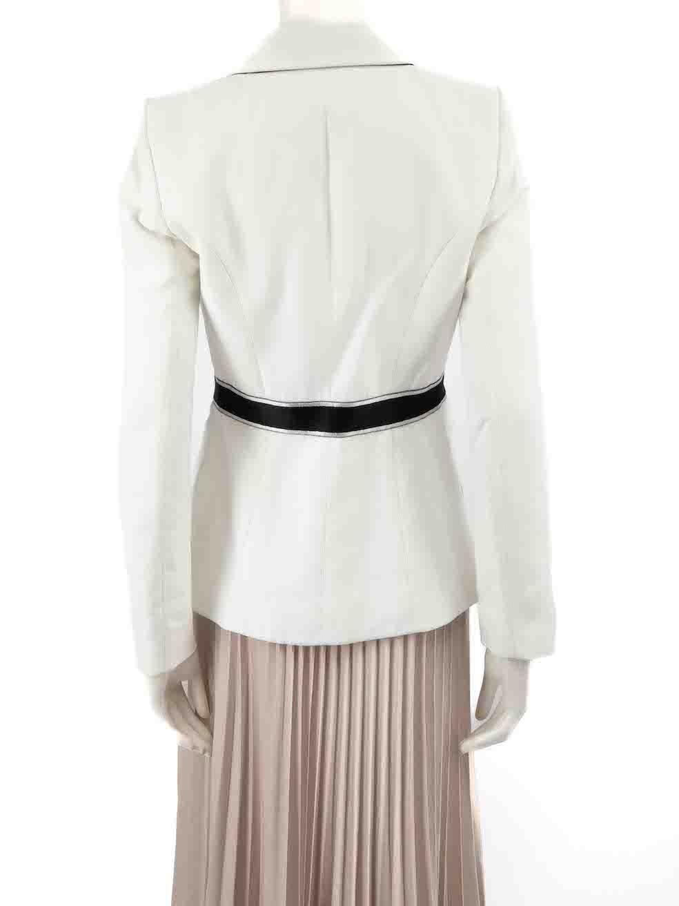 Amanda Wakeley White Contrast Lapel Blazer Size M In Good Condition For Sale In London, GB