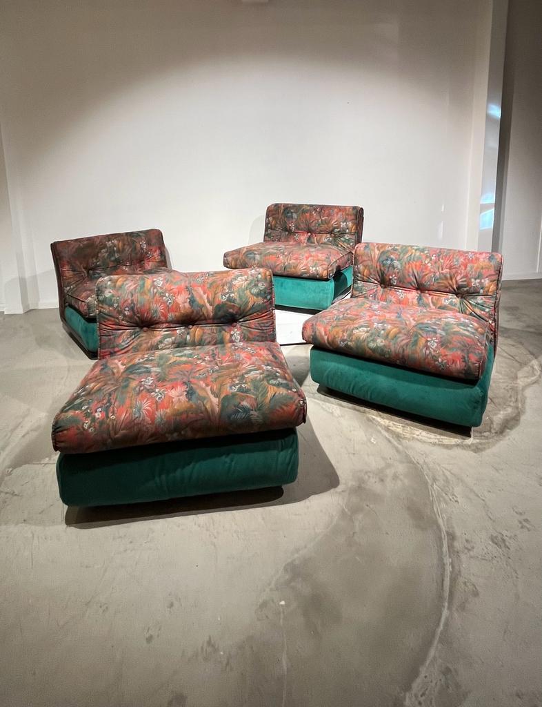 Italian Amanta 4 lounge chairs by Mario Bellini for B&B ITALIA