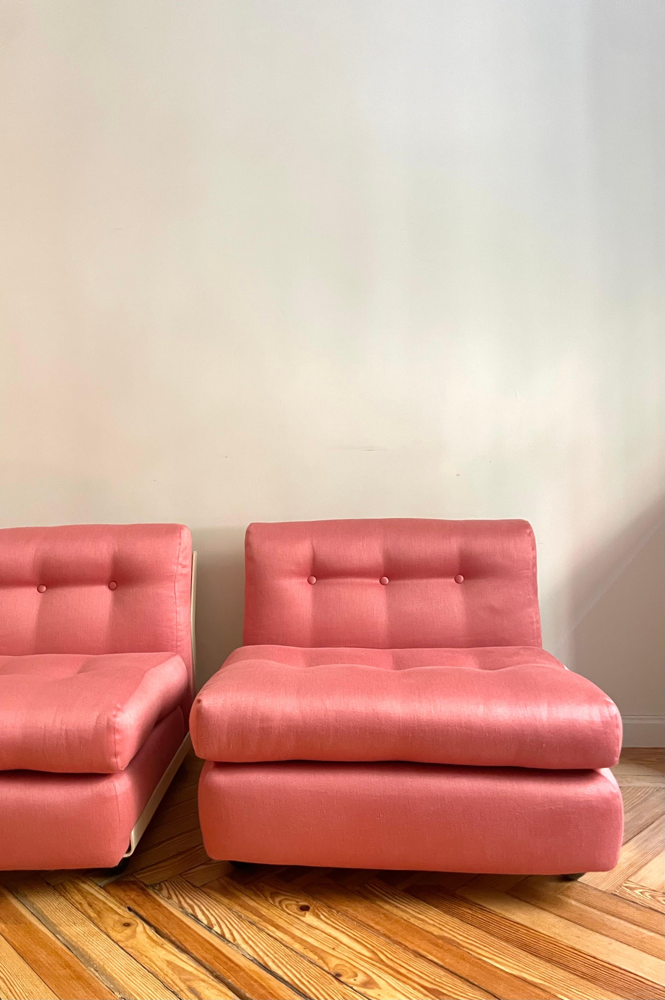 
Sillón Amanta de Mario Bellini para C&B Italia. Con estructura de fibra de vidrio y retapizado. Italia, años 70.

C&B o Cassina & Busnelli fue fundada en 1966 por Cesare Cassina y Piero Ambrogio Busnelli con la idea de utilizar las tecnologías más