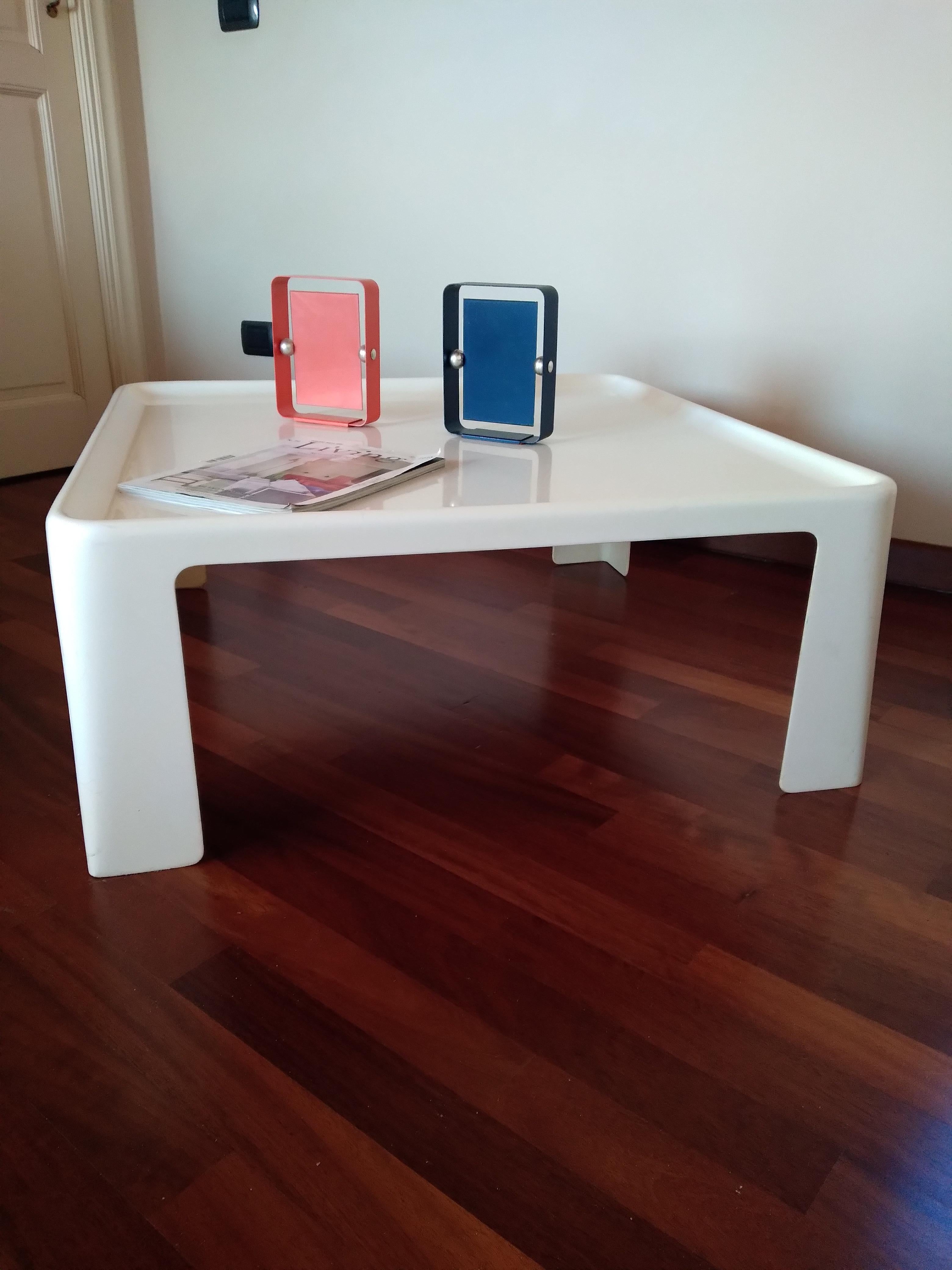 Amanta Cofee-Table by Mario Bellini from C&B For Sale 1