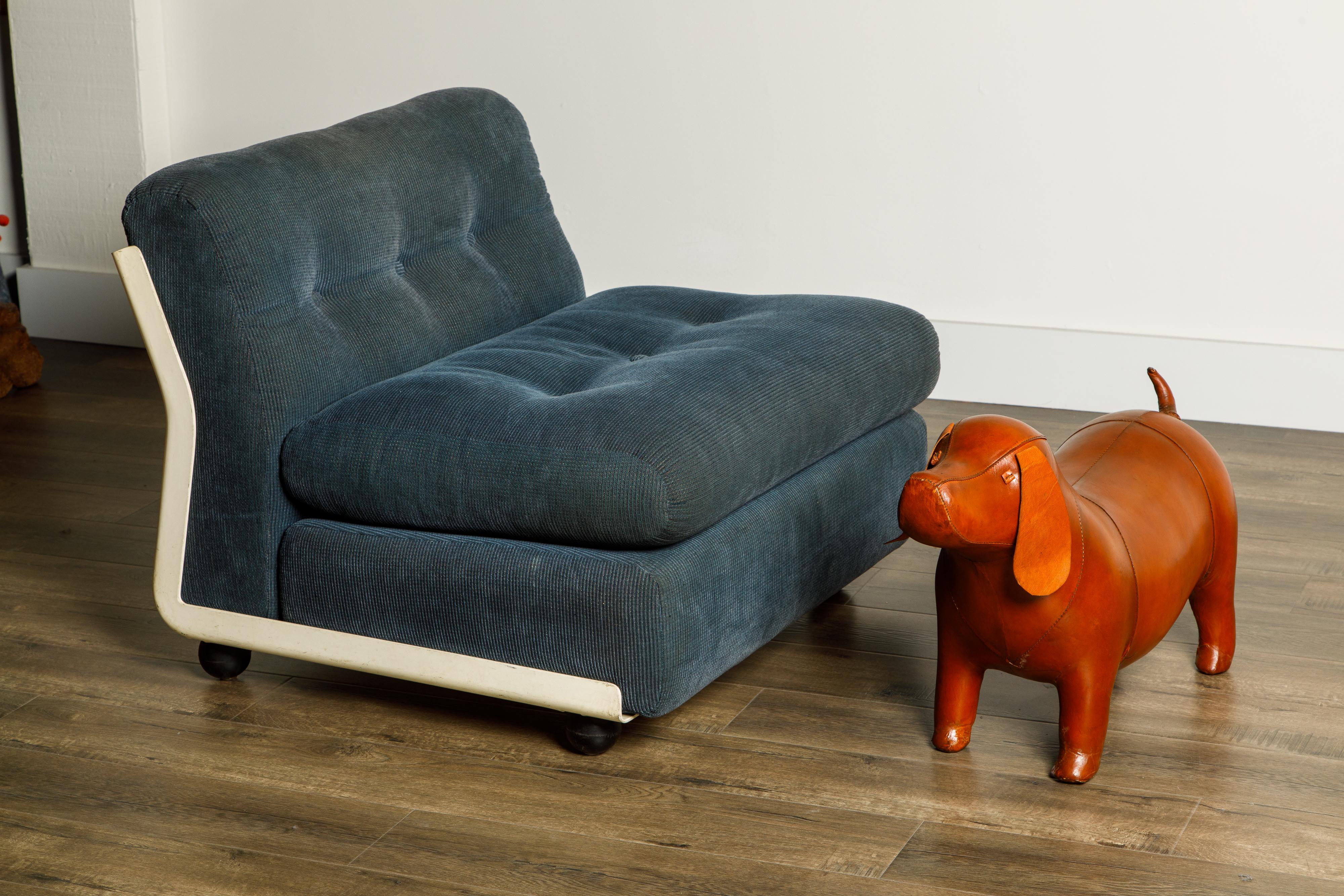 'Amanta' Fiberglass Lounge Chair by Mario Bellini for C&B Italia, c. 1966 Signed 12
