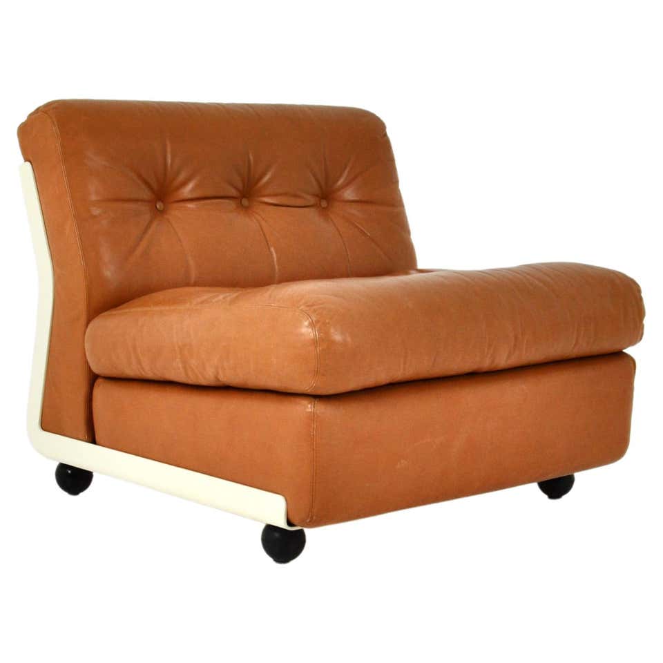 Cassina 932 Armchair by Mario Bellini at 1stDibs | bellini rocking chair