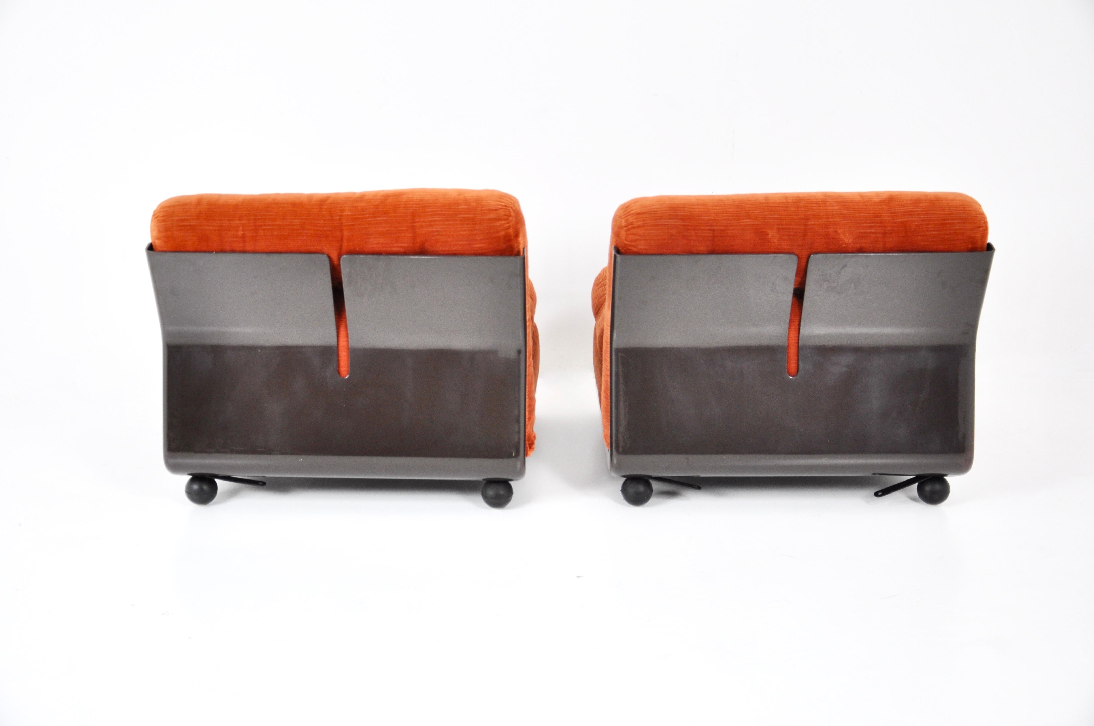 Fiberglass Amanta Lounge chairs by Mario Bellini for B&B Italia, 1970s, set of 2