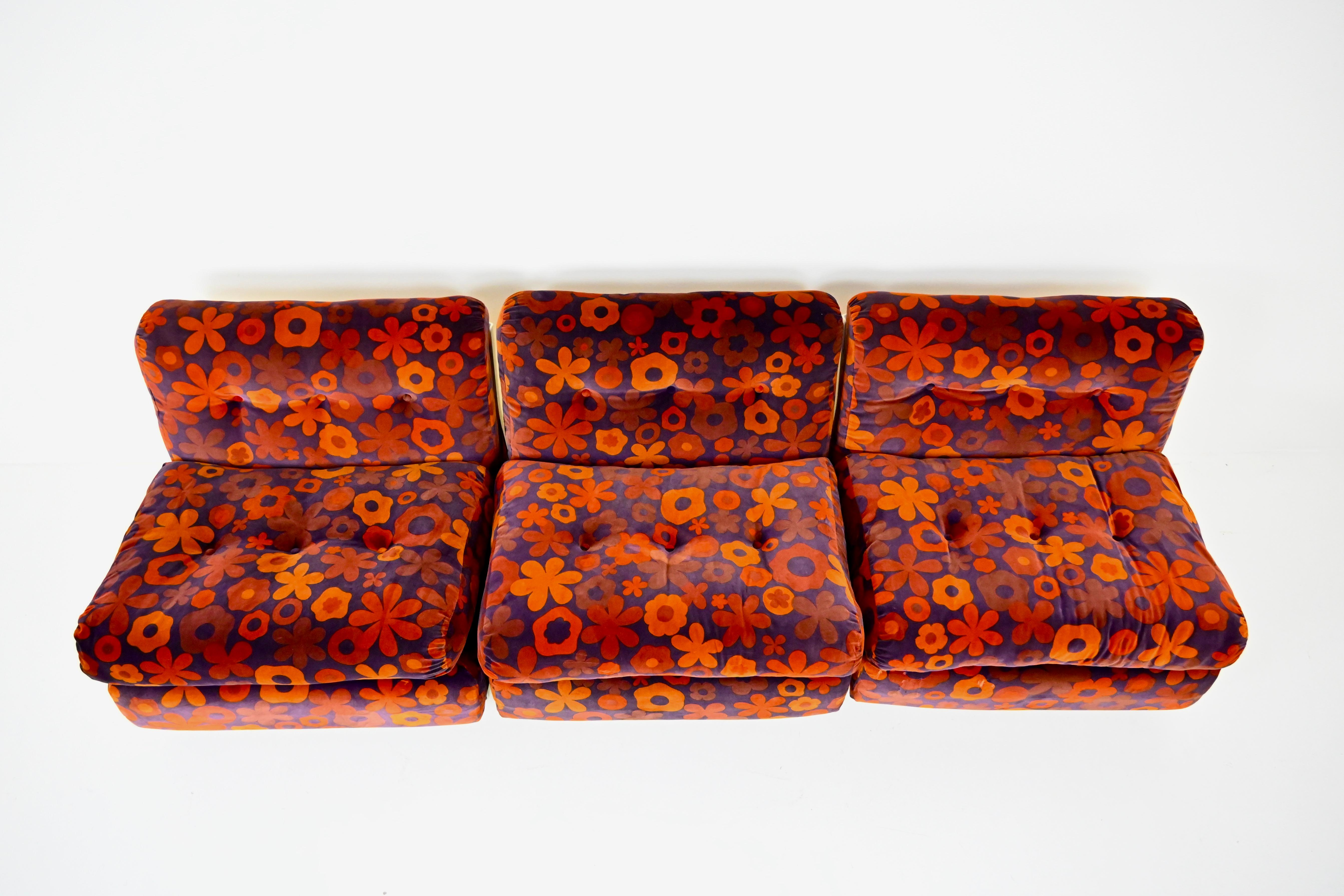 Mid-Century Modern Amanta Lounge chairs by Mario Bellini for C&B Italia, 1960s, set of 3 For Sale