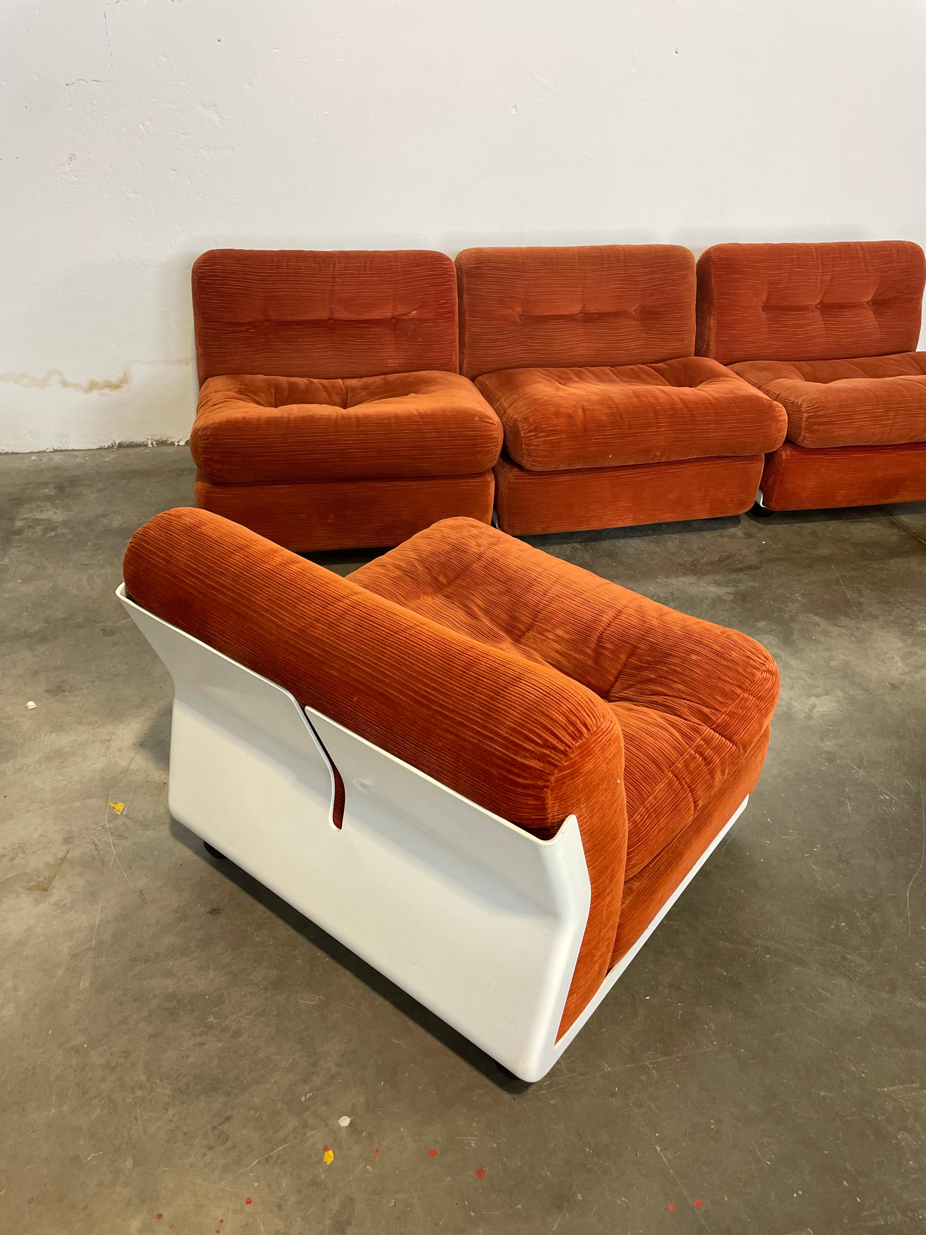 Amanta Mario Bellini per B&B 5 Poltroncine modulari in velluto im Angebot 2