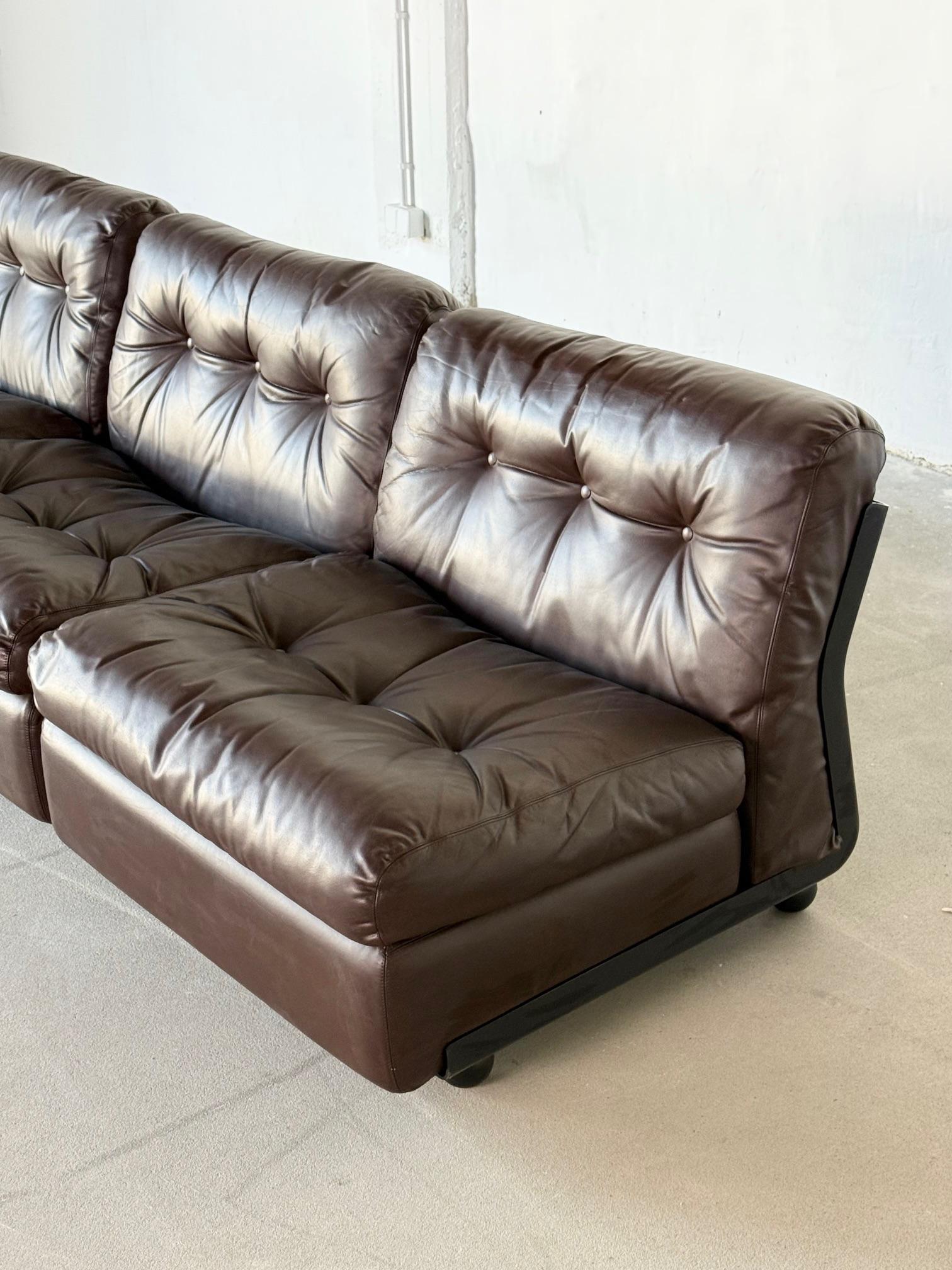 Sofá modular Amanta de B&B Italia, diseñado por Mario Bellini - Piel original en venta 1