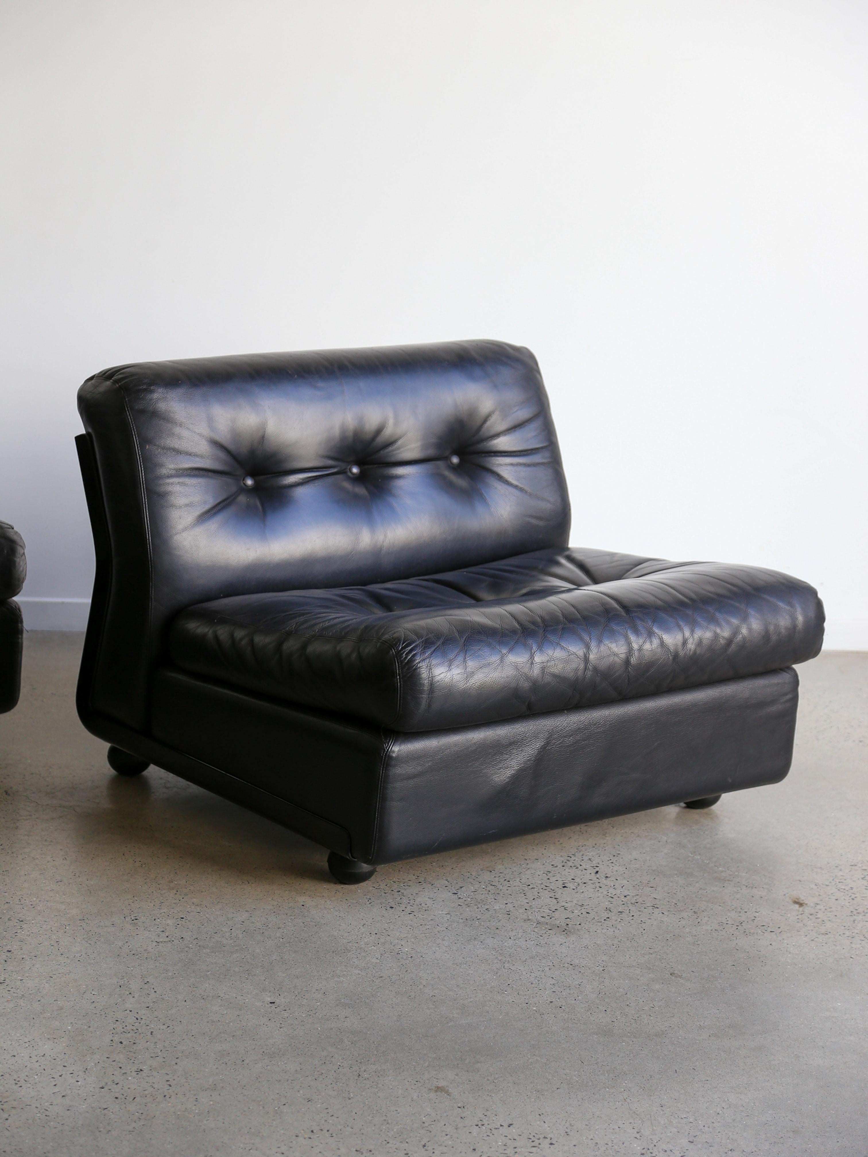 Amanta Modular Sofa in Black Leather By Mario Bellini for B&B Italia 1970 In Good Condition For Sale In Byron Bay, NSW