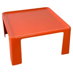 Tavolo Amanta di Mario Bellini per C&B Italia - Fibra di vetro arancione, anni 1960/70