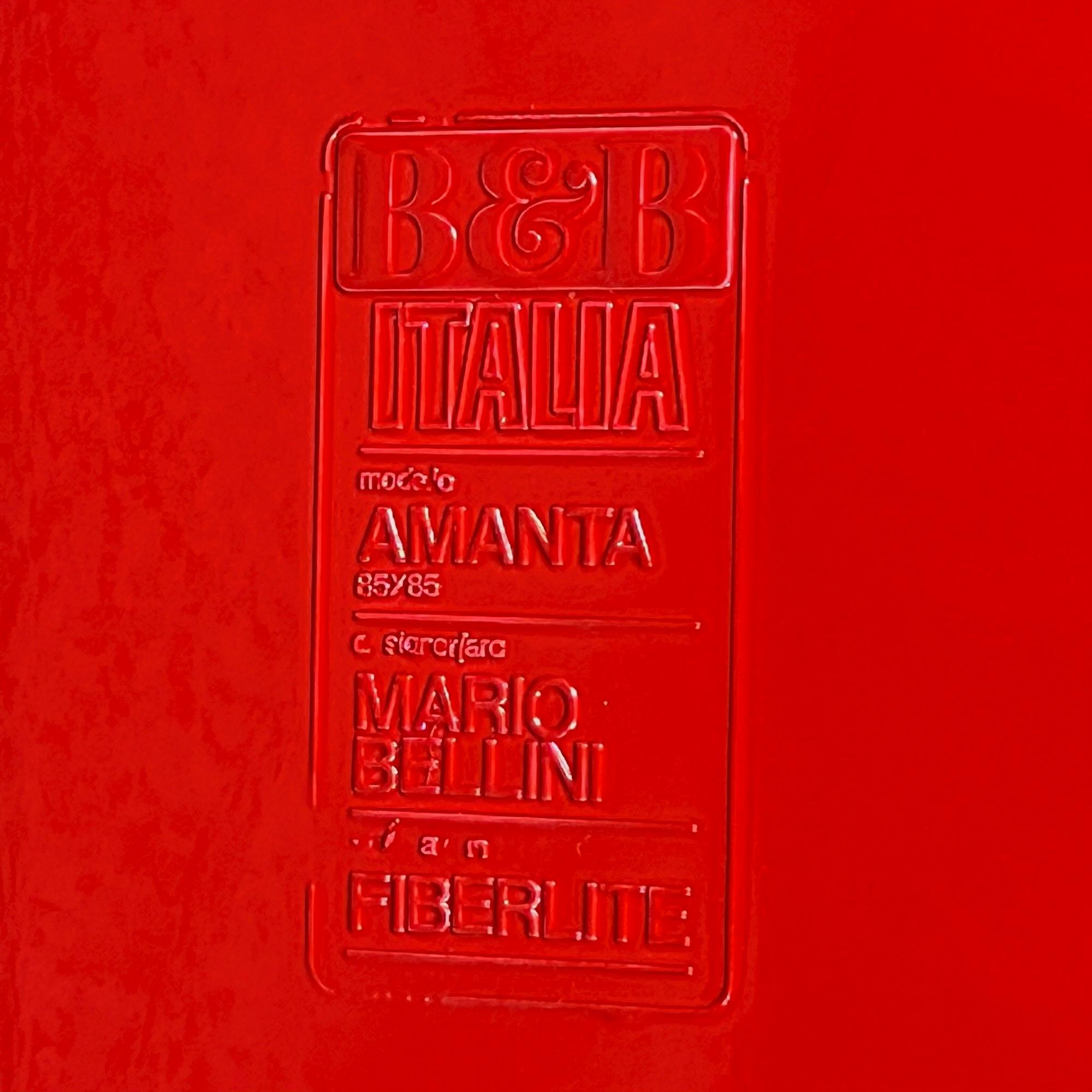 Amanta Table Mario Bellini for B&B Italia - Iconic 60s Design - Red Fiberglass 3