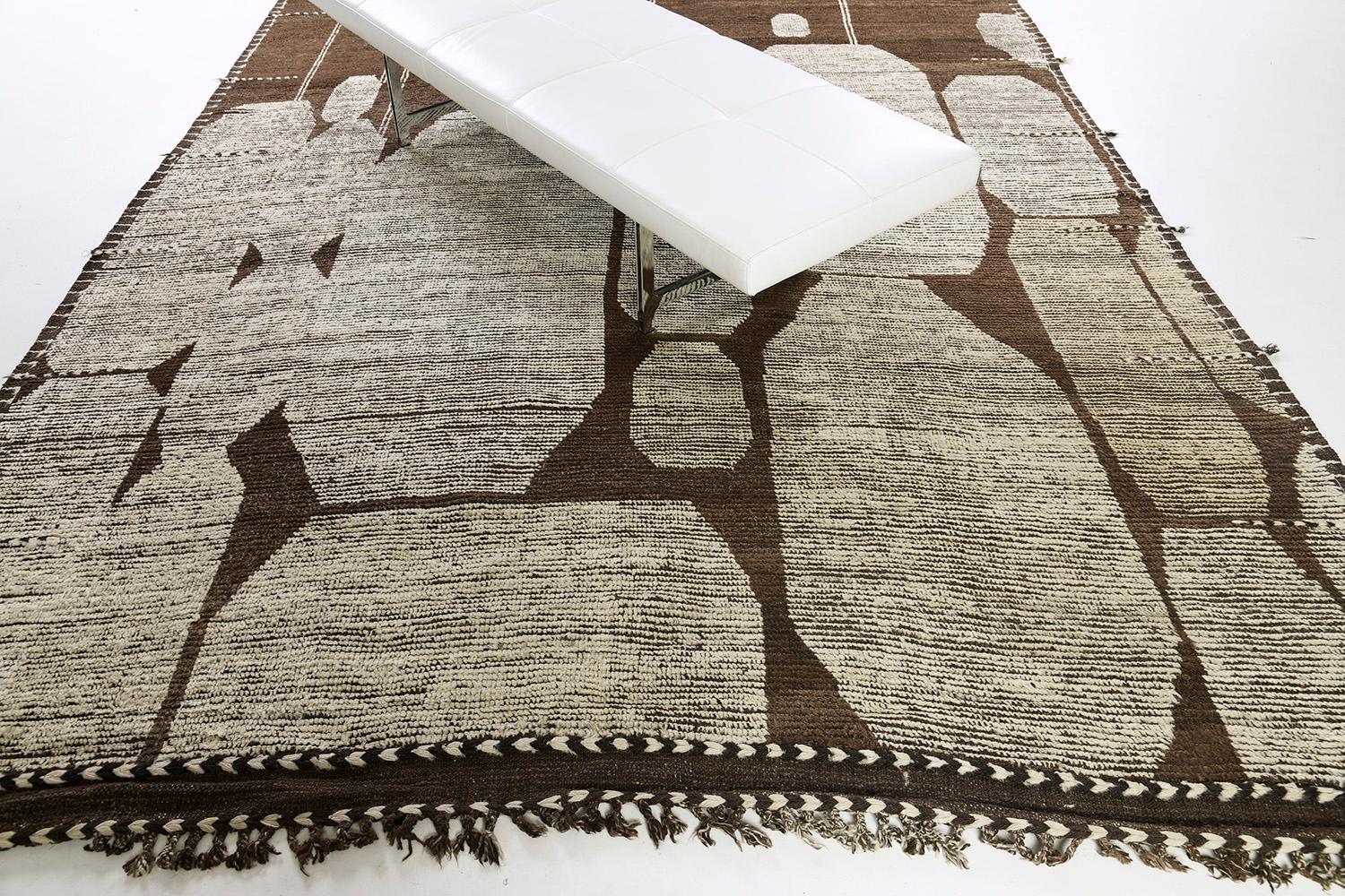Amapola is made of a beautiful wool pile weave in natural colors of brown and gold with irregular patched design elements. Its weaving of irregular shapes and patterns are what makes the Atlas collection so unique and sought after. Mehraban's Atlas