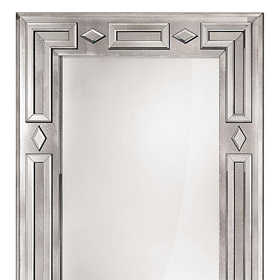 Miroir Amara avec structure arrière en bois massif 
en finition laquée noire brillante. Avec miroir central 
en finition antique moyenne. Avec cadre en biseau 
carreaux de verre avec une finition miroir antique moyenne.
