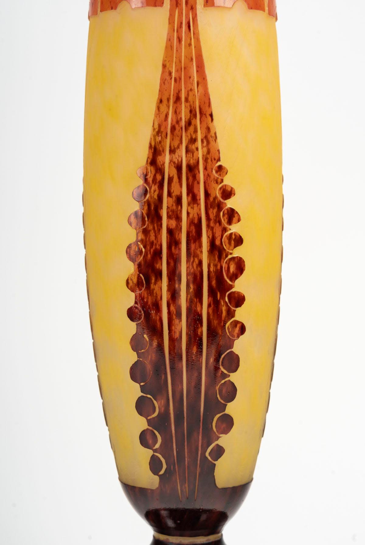 Art déco Vase Amarante par Charles Schneider pour Verre Français, 1930, Art Déco.