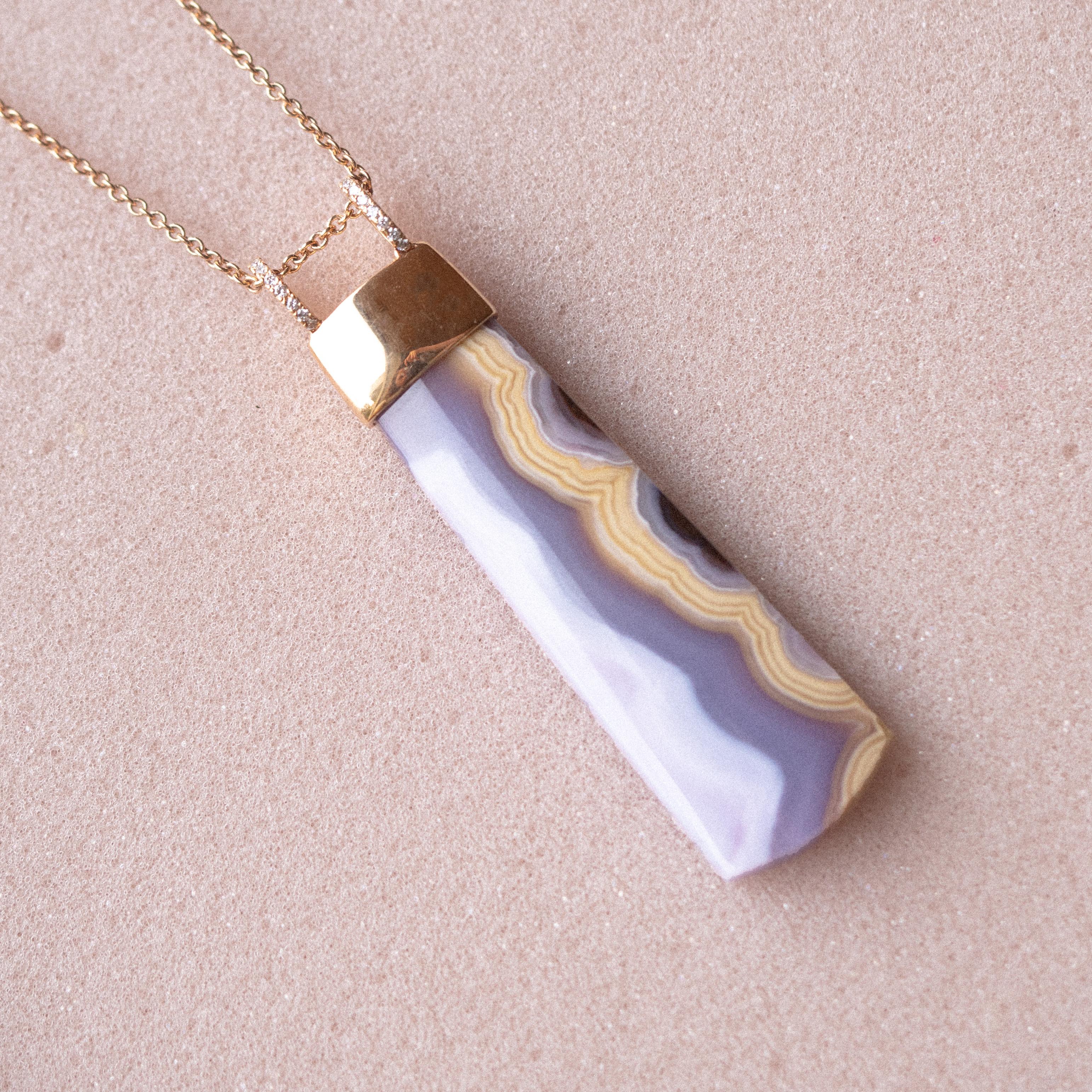 Cabochon AMARIS Pendant, Agate Drop (5.5 cm), 18k Rose Gold with Diamond Hooks For Sale
