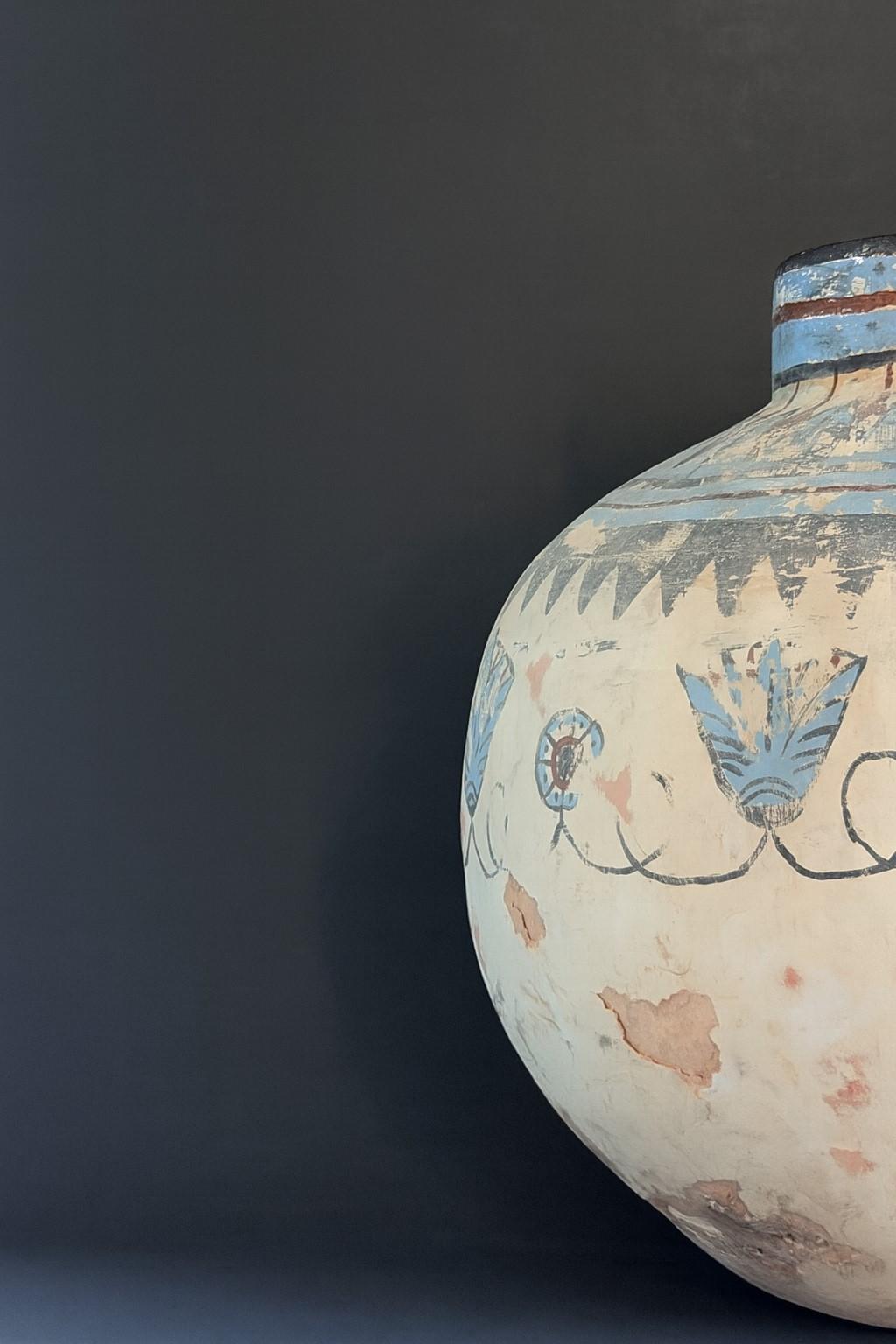 XXI secolo e contemporaneo Vaso d'acqua di Amarna Lotus in vendita