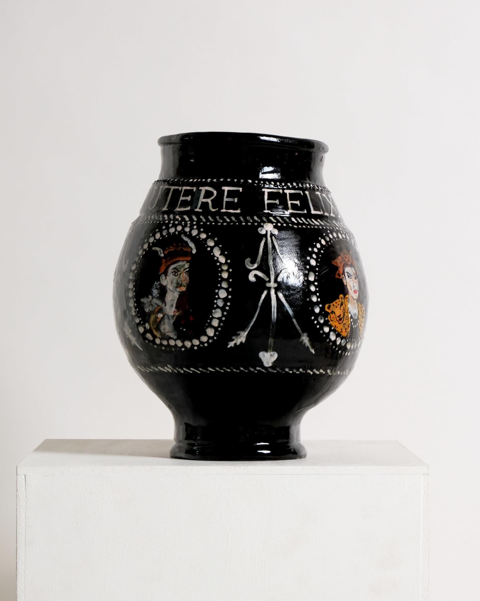 Amata Benedict, Felix Amata Vase (21. Jahrhundert und zeitgenössisch) im Angebot