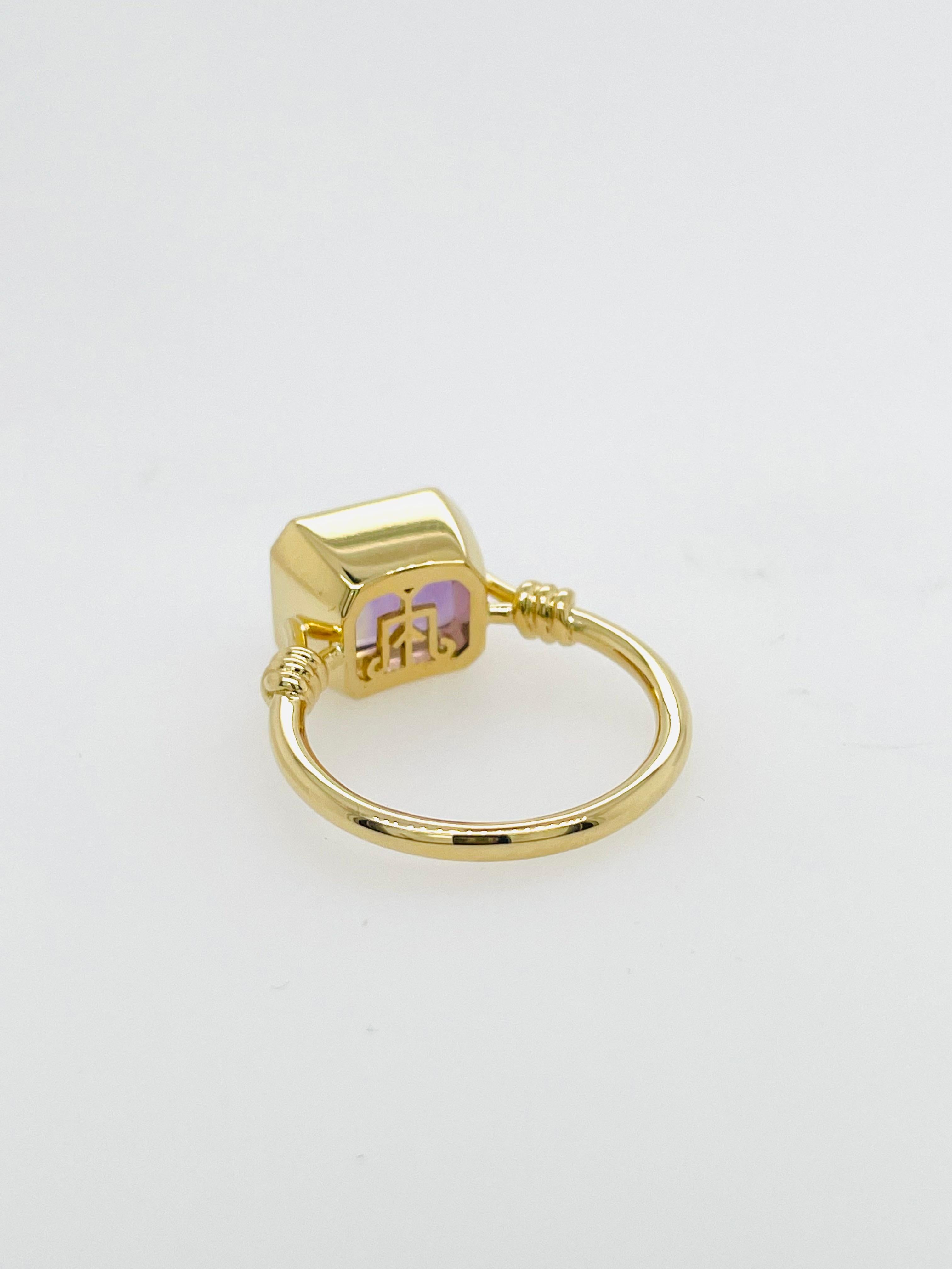 For Sale:  Amatrine Baby knot style ring in 18ct yellow gold 12