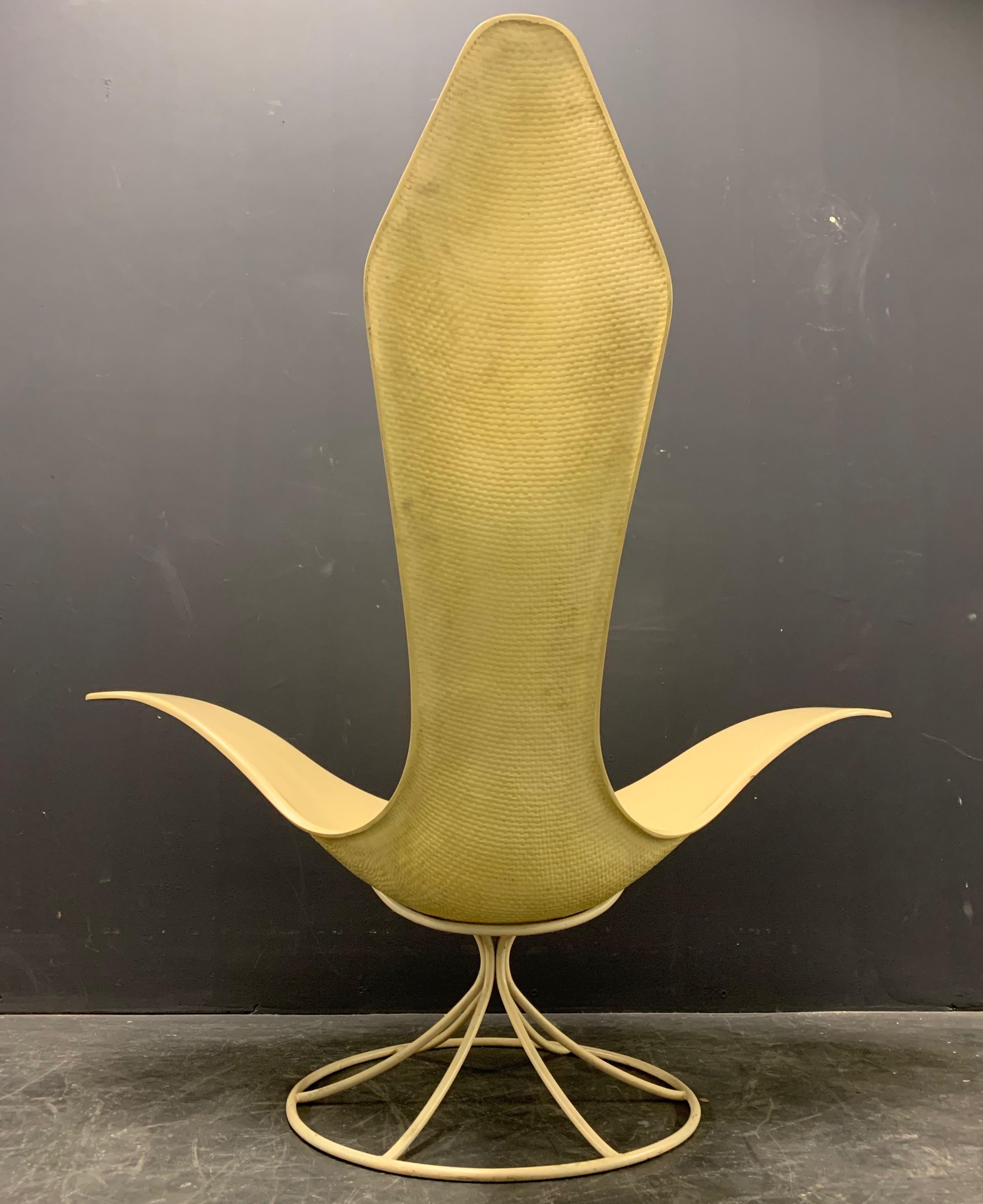 Erstaunlicher 120-LF Tulip Lounge Chair von Erwin und Estelle Laverne (amerikanisch)