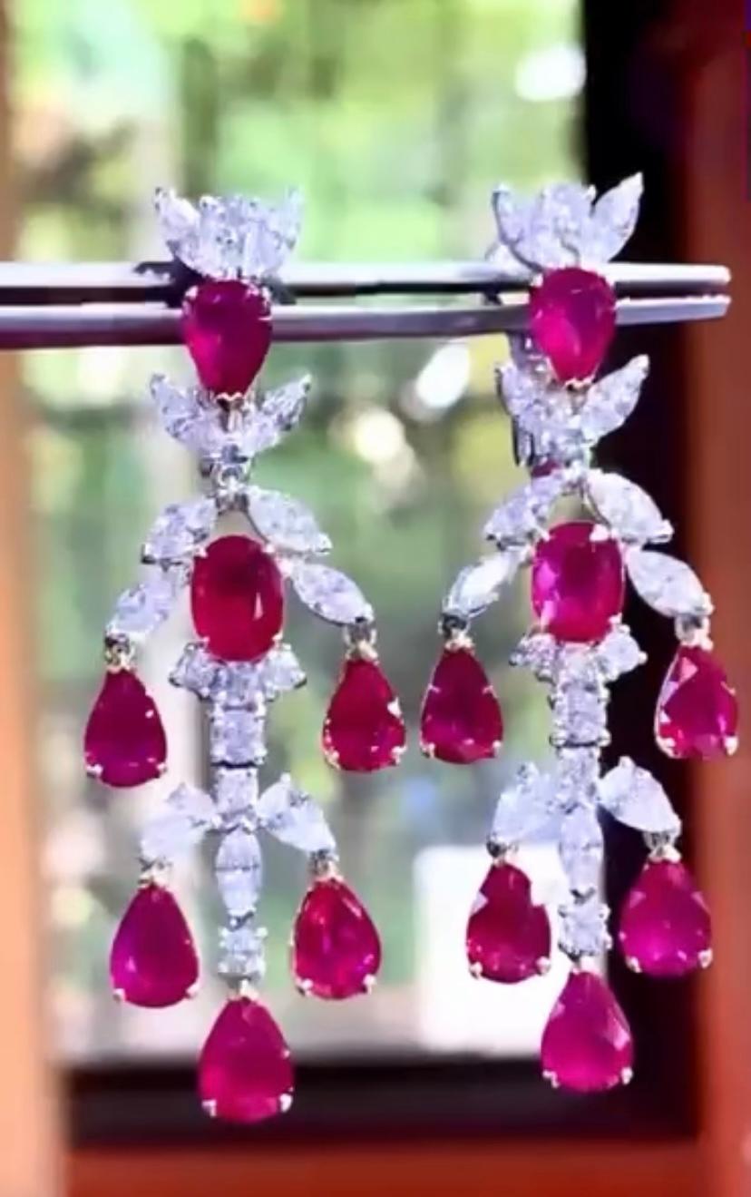 AIG certified 10.33 ct of Burma Rubies, 3.81 ct Diamonds 18k Gold Earrings In New Condition For Sale In Massafra, IT