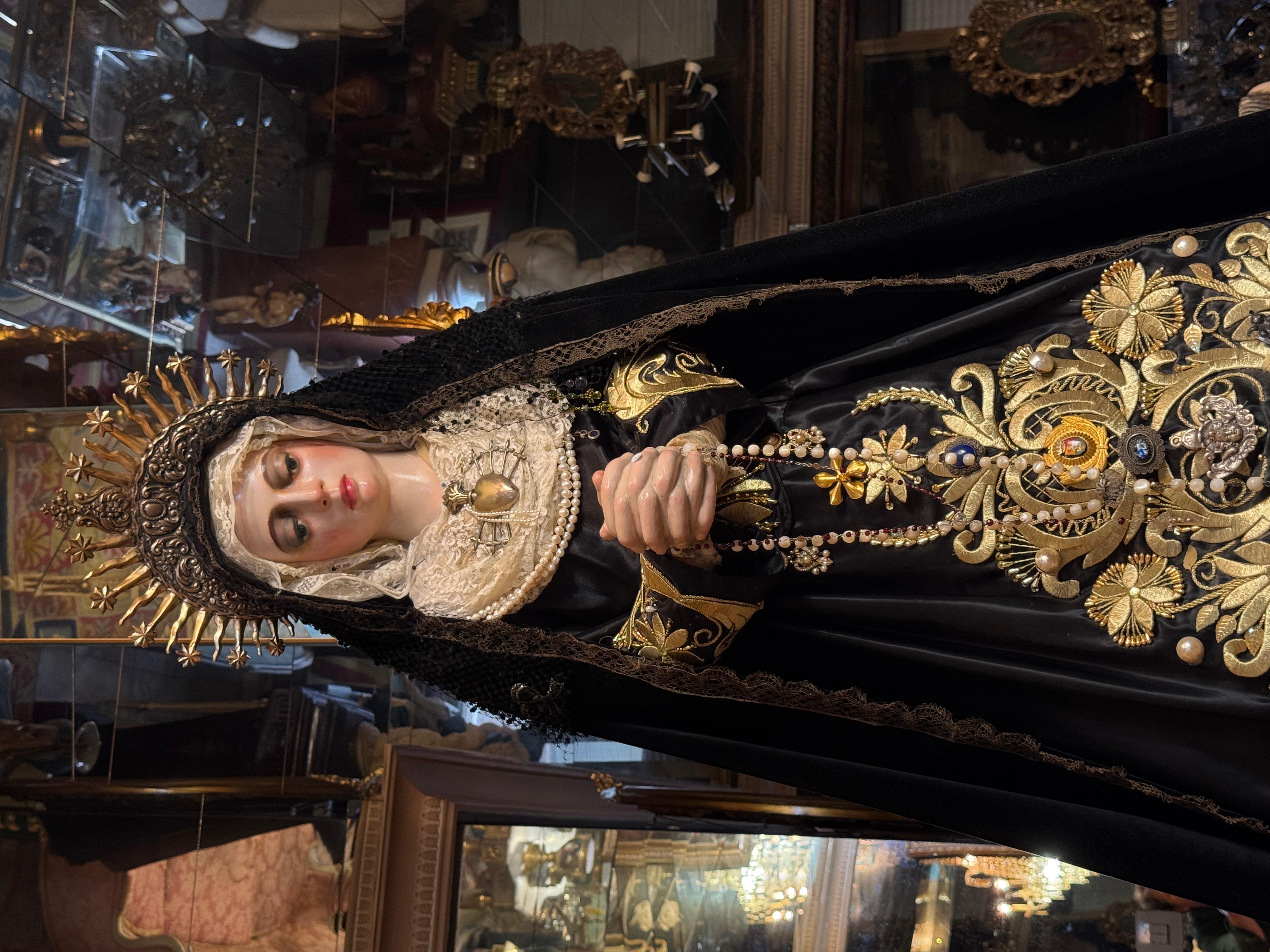 Hand-Crafted Amazing 16th Cent. Castilian Virgin of Sorrows with an 18th-century Silver Crown For Sale