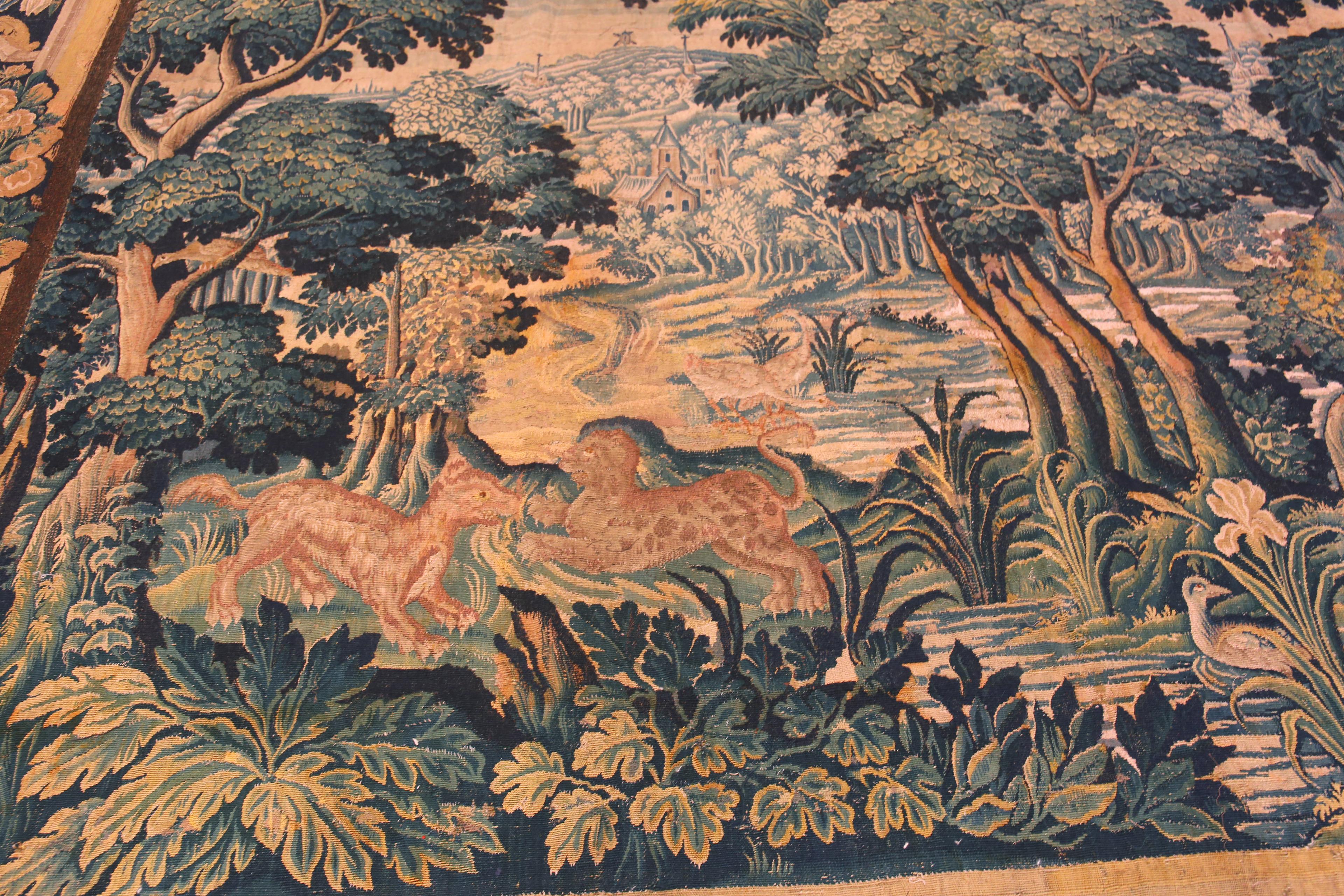 Magnifique tapisserie française ancienne du 17ème siècle en soie et laine verdure 10' x 12'10