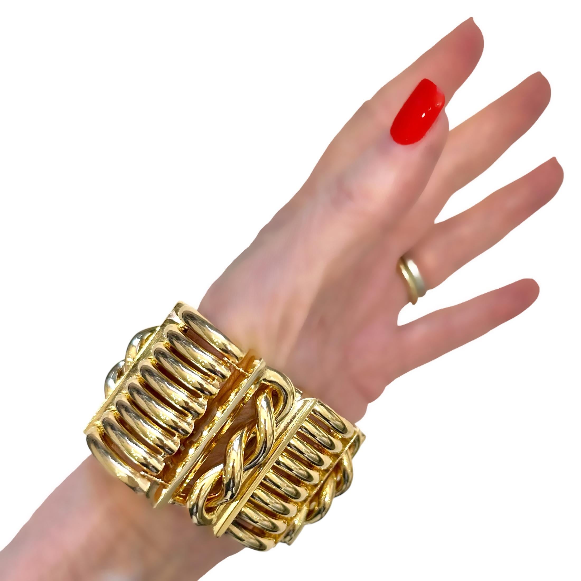 Magnifique or jaune 18 carats, période rétro 1  Bracelet de 1/2 pouces de large en vente 7