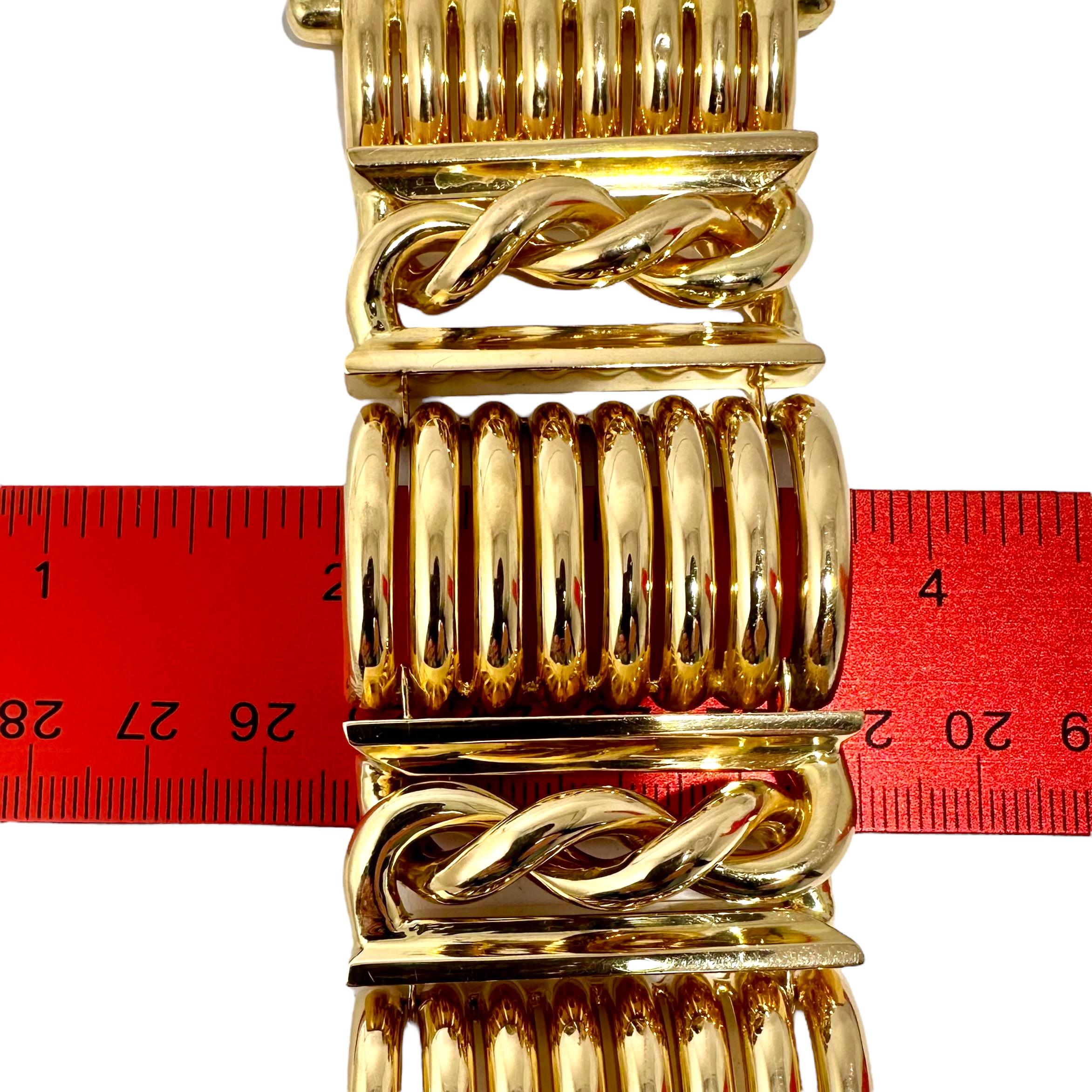 Magnifique or jaune 18 carats, période rétro 1  Bracelet de 1/2 pouces de large en vente 1