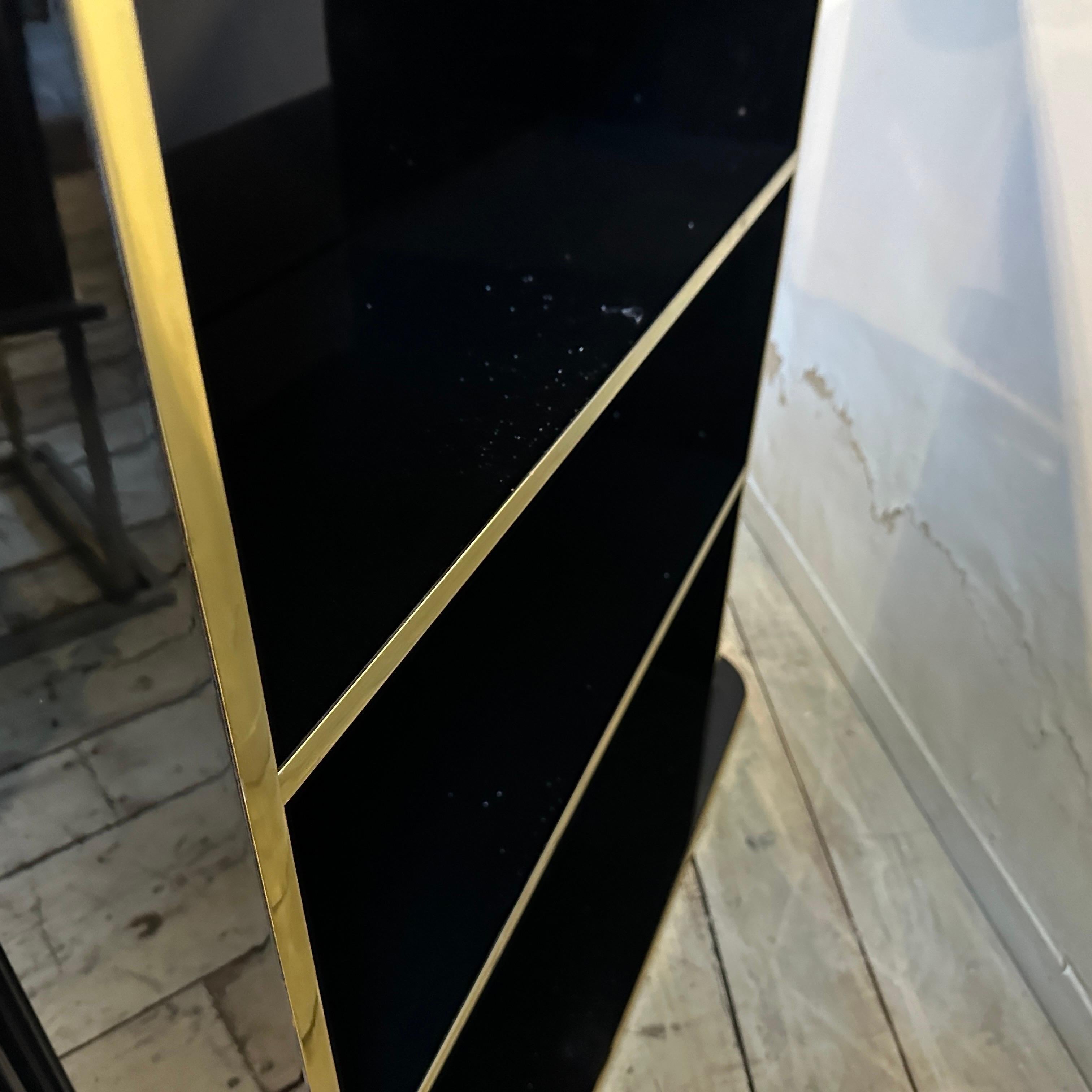 Amazing 1960s Mid-Century Modern Italian Bar Cabinet and Stools 11