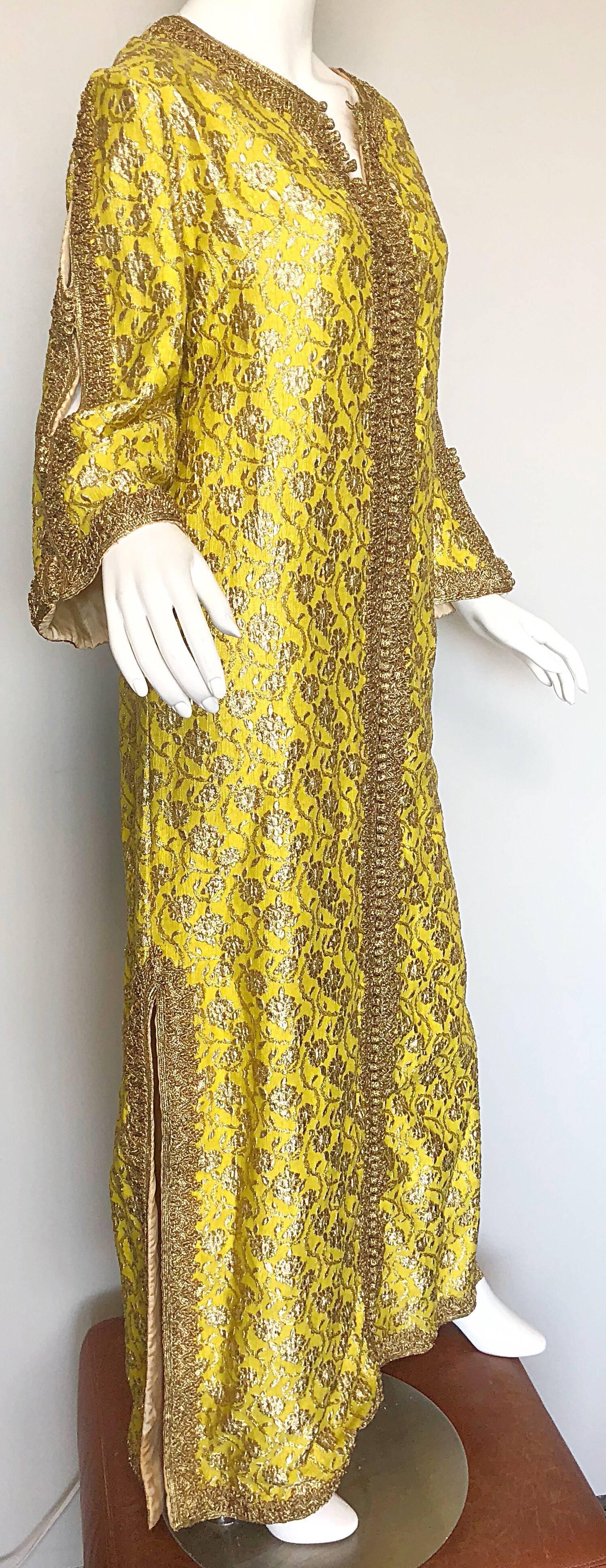 Amazing 1960s Moroccan Couture Silk Brocade Yellow + Gold Caftan 60s Maxi Dress In Excellent Condition In San Diego, CA