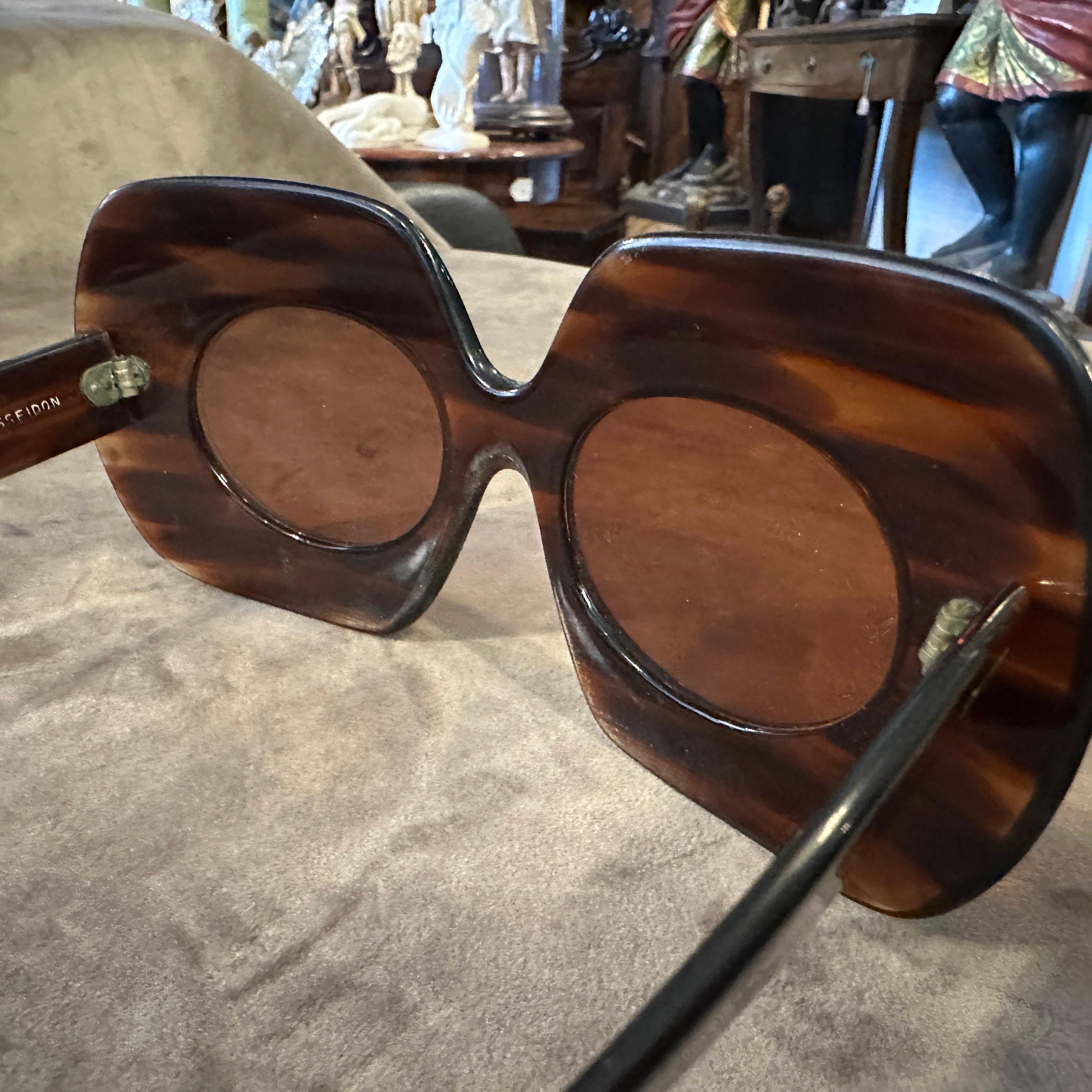 Amazing 1960s Oversized Tortoiseshell French Sunglasses by Shysseidon In Good Condition For Sale In Aci Castello, IT