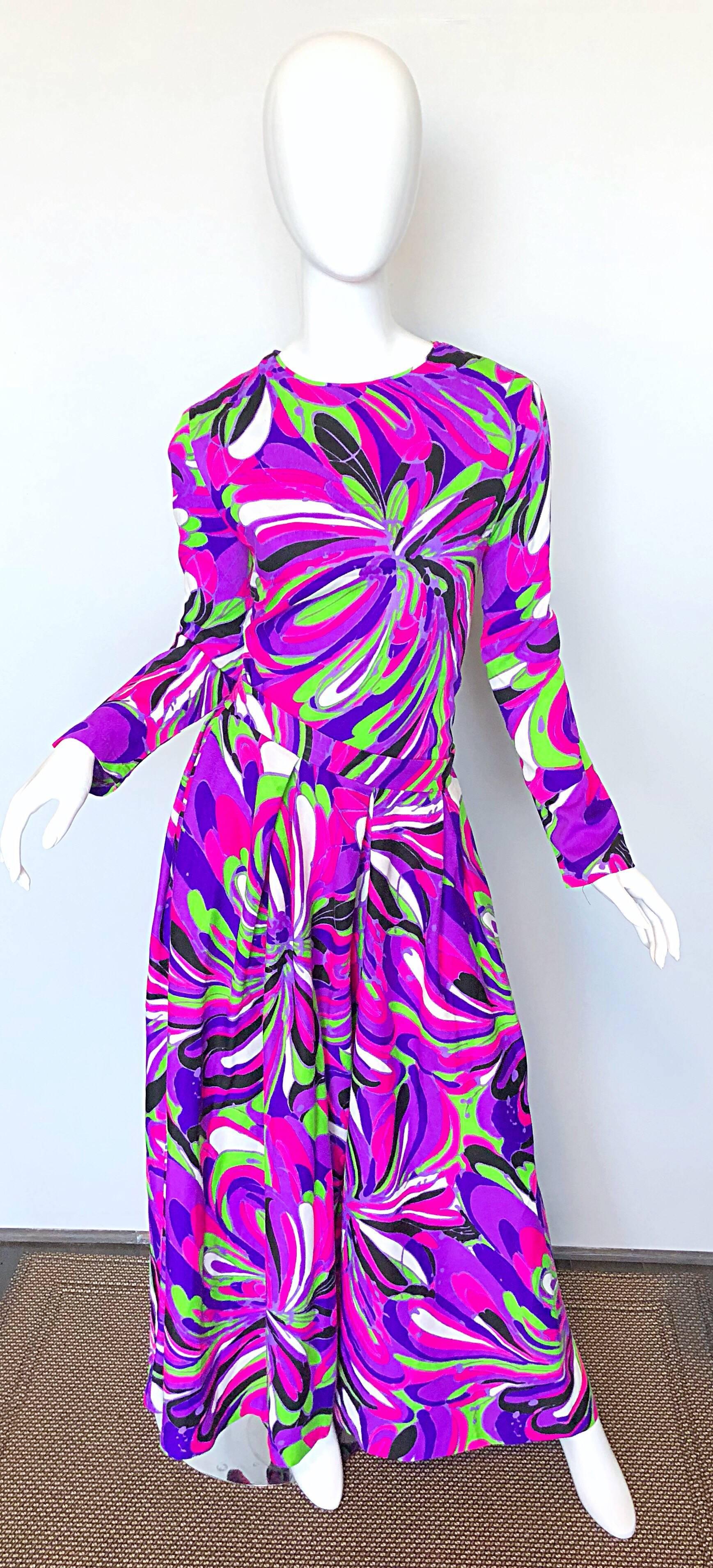 Amazing 1970s Bright Colorful Psychedelic Top + Wide Leg Palazzo Cropped Pants 5