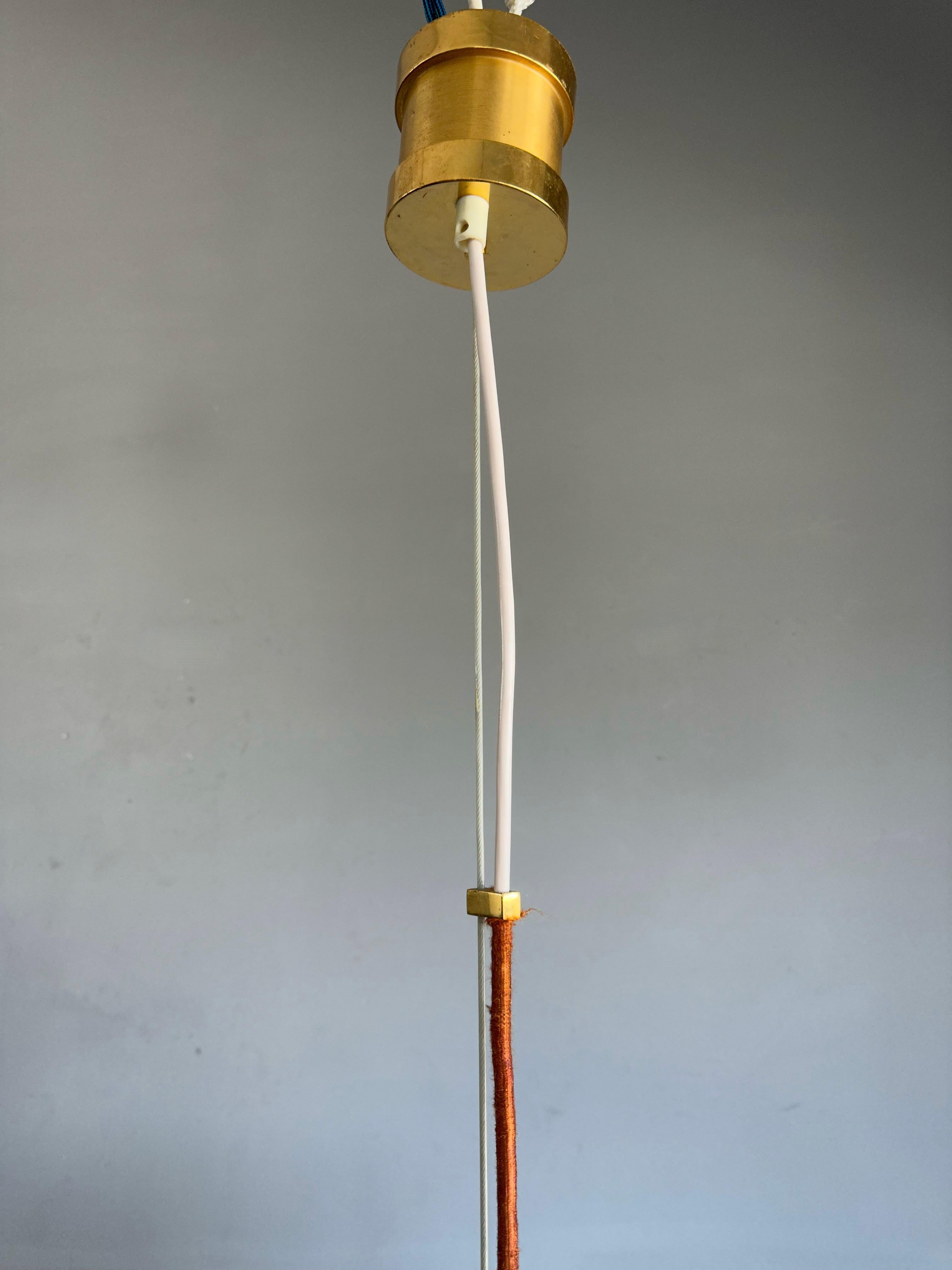 Incredibile lampadario moderno italiano degli anni '70 di Pia Guidetti Crippa, Lumi in vetro trasparente in vendita 2