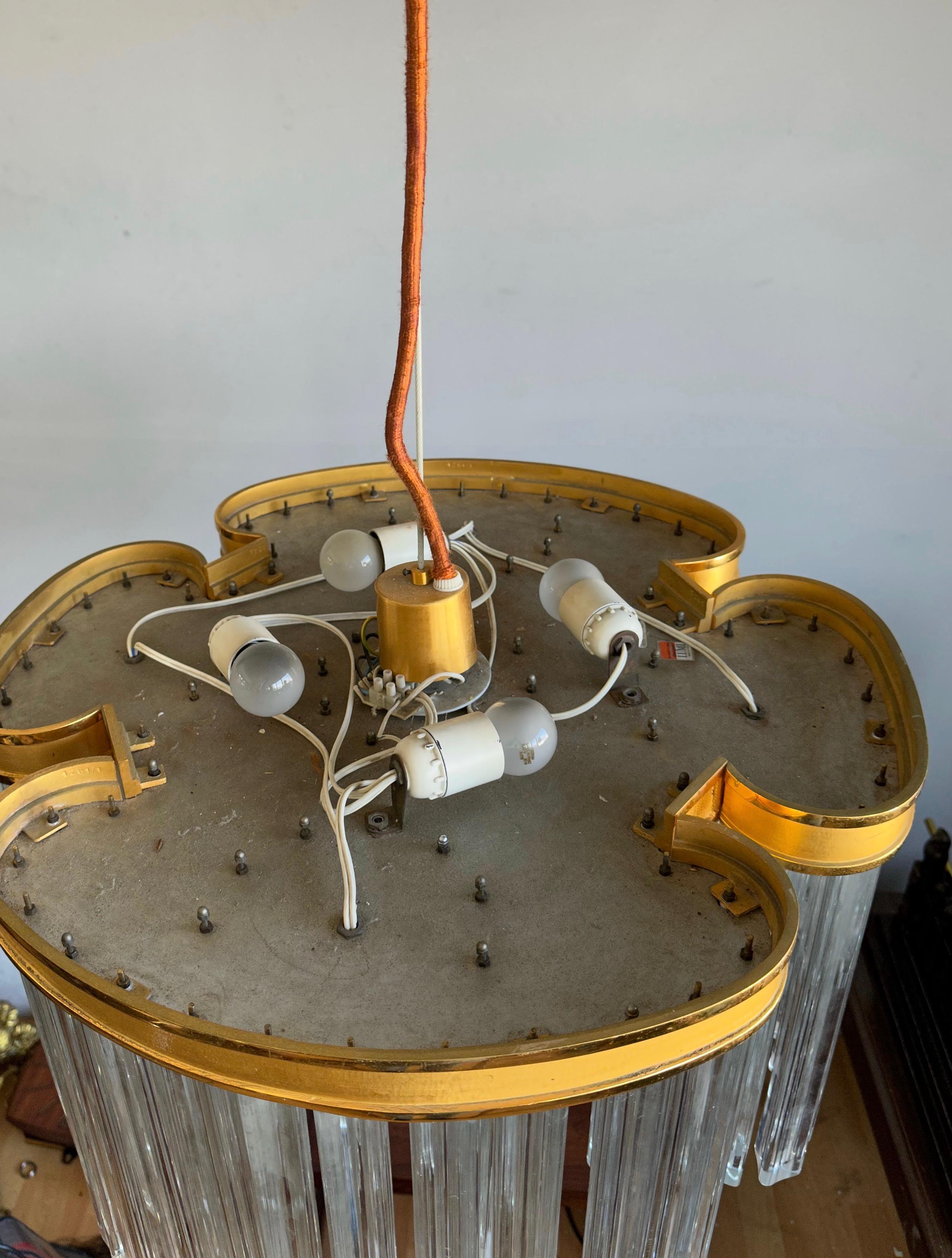 Incredibile lampadario moderno italiano degli anni '70 di Pia Guidetti Crippa, Lumi in vetro trasparente In condizioni buone in vendita a Lisse, NL