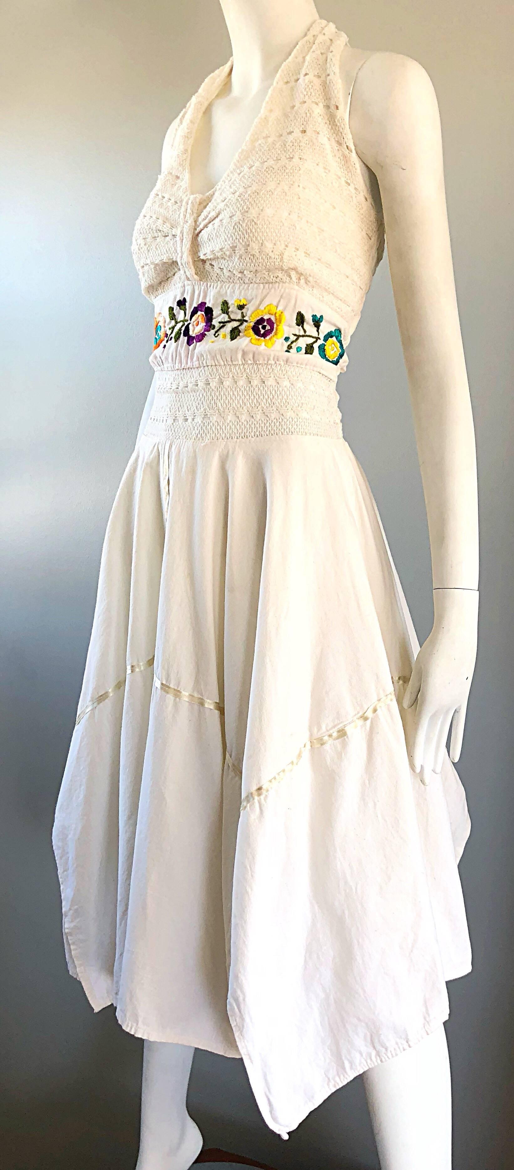 Amazing 1970s Ivory Cotton Embroidered Handkerchief Hem Vintage 70s Halter Dress 4