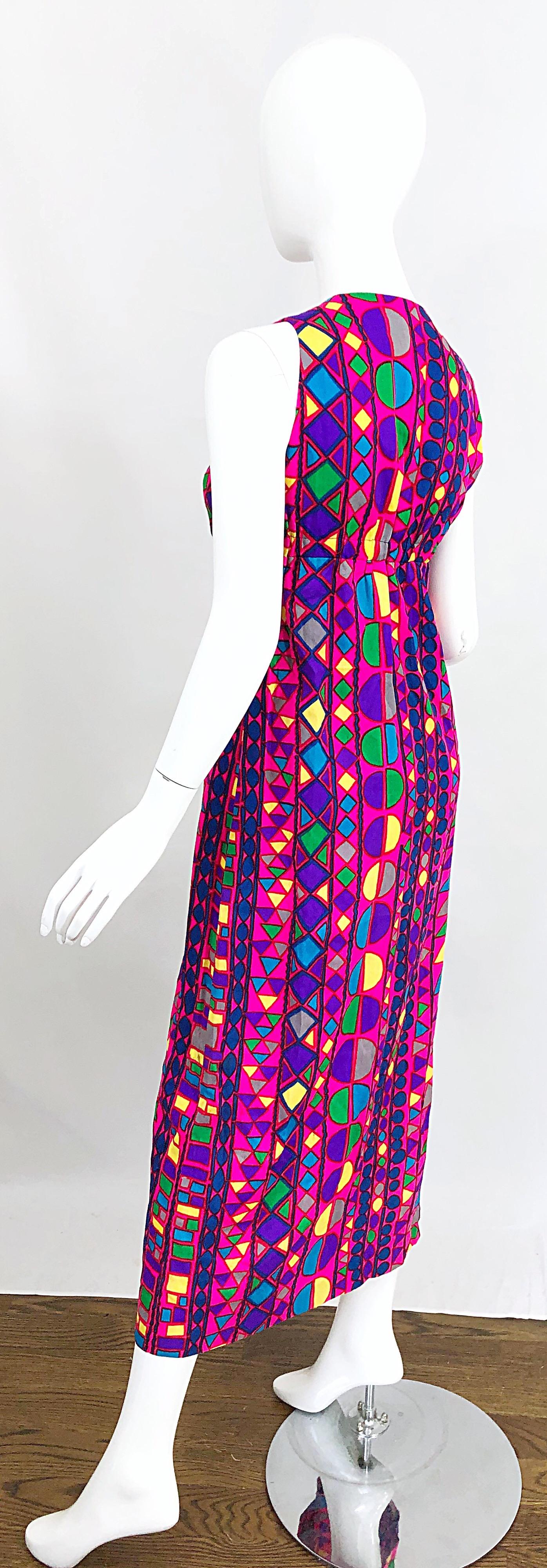 Amazing 1970s Joseph Magnin Vibrant Colorful Abstract Mosaic Vest 70s Maxi Dress For Sale 8