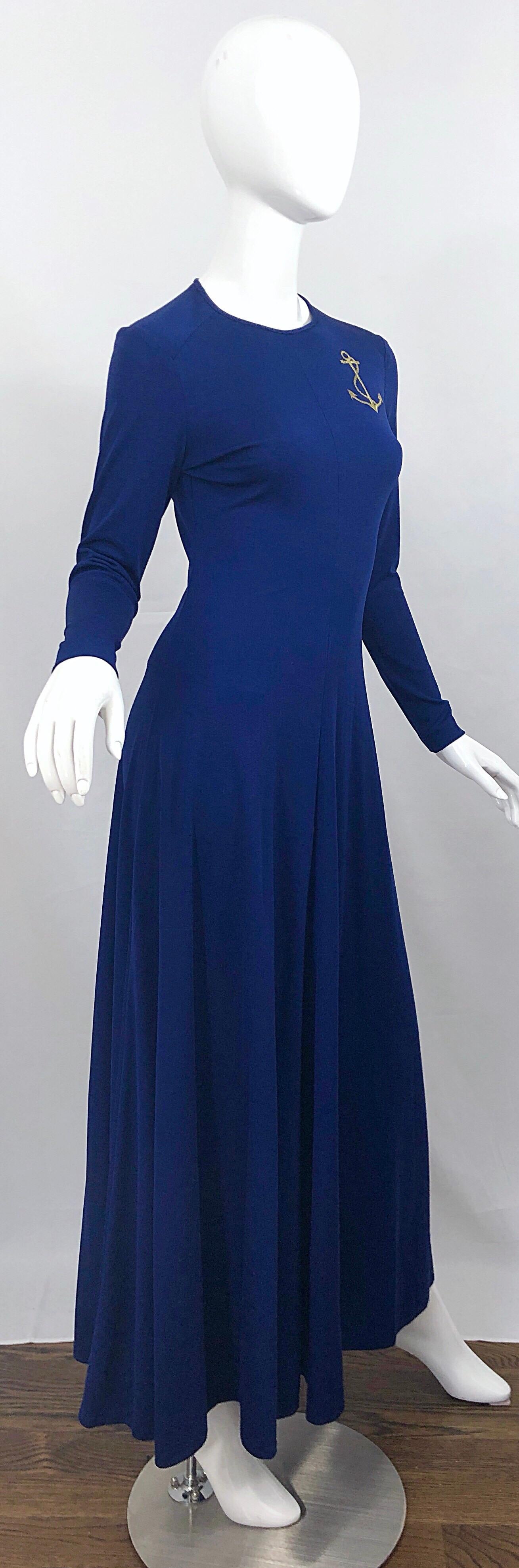 Amazing 1970s Nautical Navy Blue + Gold Anchor Patch Vintage Jersey maxi Dress In Excellent Condition For Sale In San Diego, CA