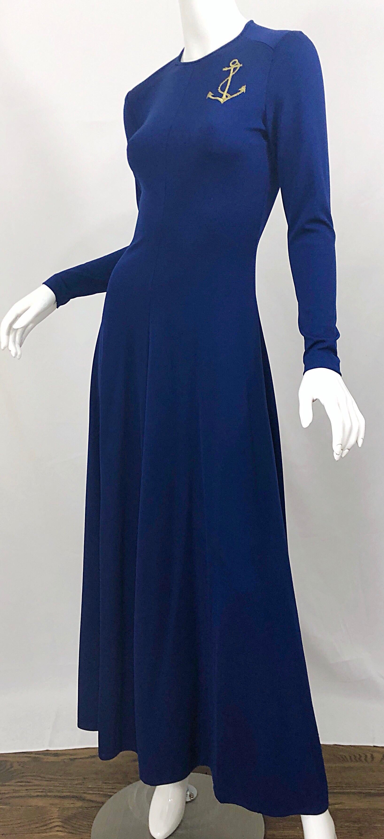 Amazing 1970s Nautical Navy Blue + Gold Anchor Patch Vintage Jersey maxi Dress For Sale 2