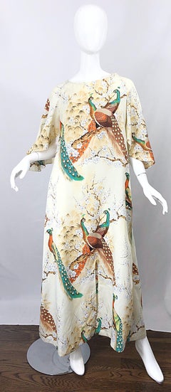 Amazing 1970s Peacock Novelty Print Winged Sleeve Vintage 70s Caftan Maxi Dress