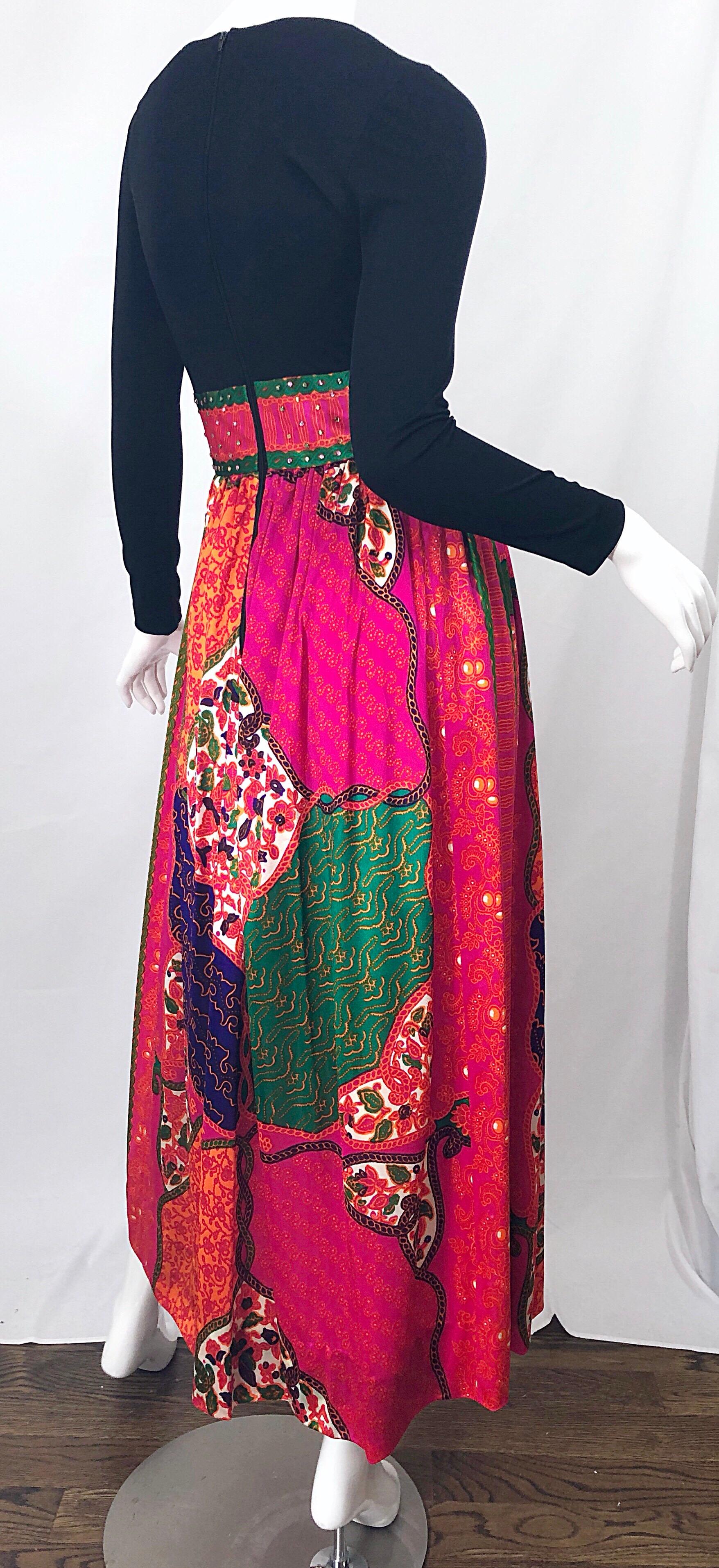 Amazing 1970s Rhinestone Patchwork Print Multicolor Black Jersey 70s Maxi Dress For Sale 2