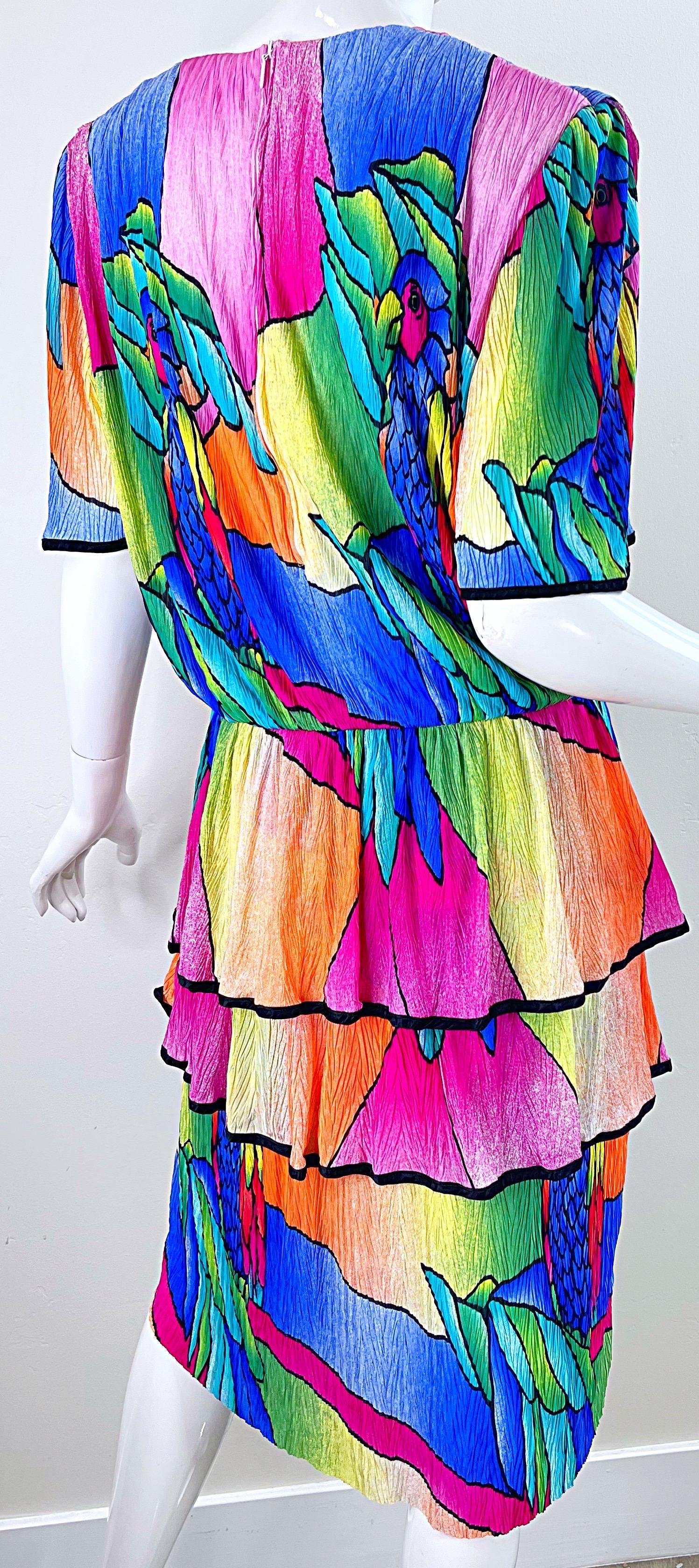 Amazing 1980s Puszta Novelty Parrot Print Margaritaville Vintage 80s Dress For Sale 9