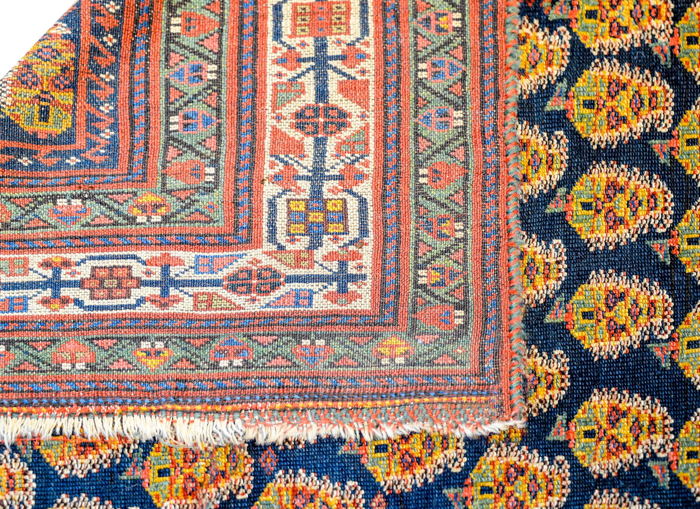 Exceptionnel tapis de couloir Afshar du 19ème siècle en vente 1