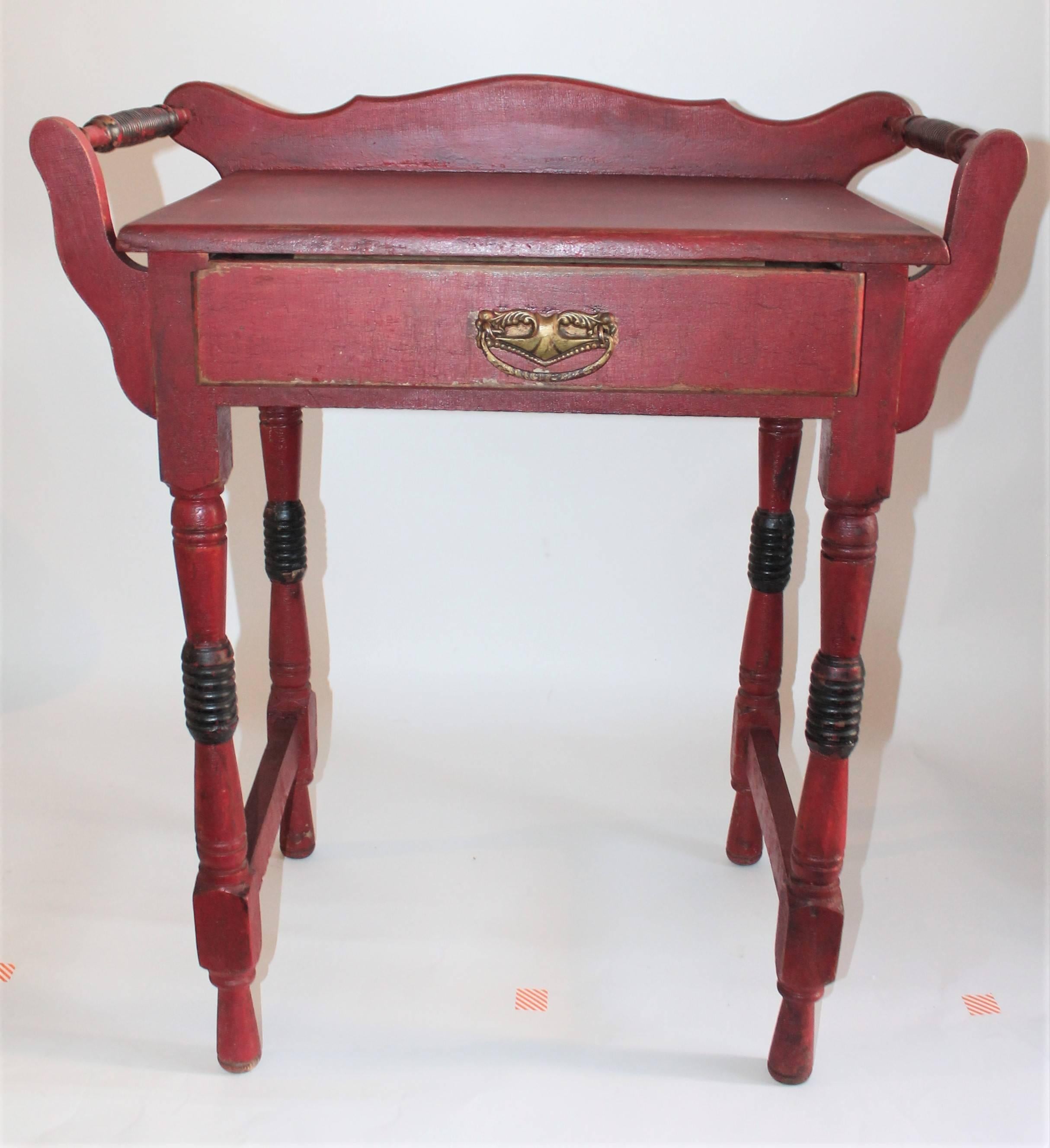 American Amazing 19th Century Side Table in Original Red Painted Surface