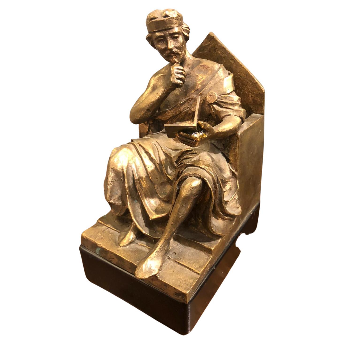 Sorprendente escultura de bronce dorado del siglo XX de un rey meditando, Italia, 1940