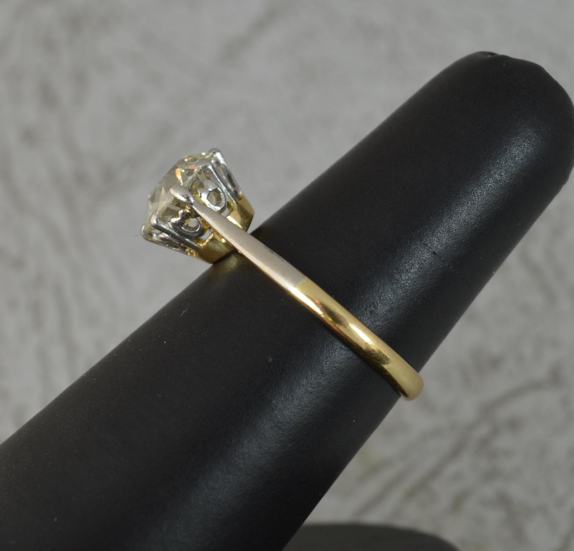 Amazing 2.30ct Vs Old Cut Diamond and 18ct Gold Solitaire Engagement Ring 4