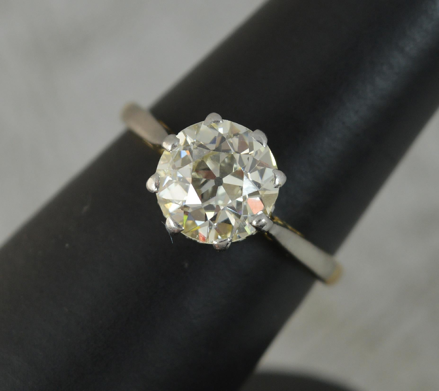 Amazing 2.30ct Vs Old Cut Diamond and 18ct Gold Solitaire Engagement Ring 6