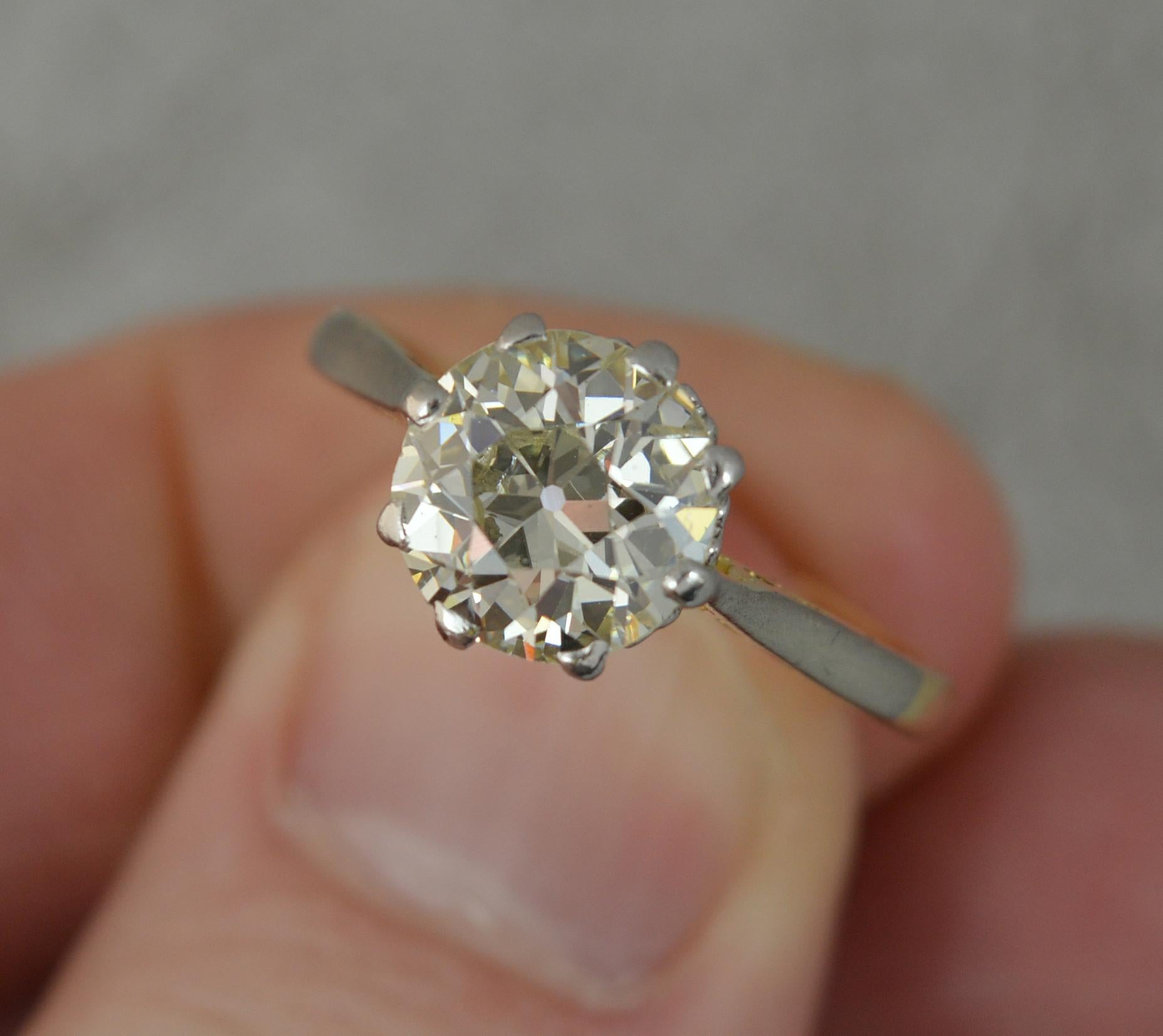 Amazing 2.30ct Vs Old Cut Diamond and 18ct Gold Solitaire Engagement Ring In Excellent Condition In St Helens, GB