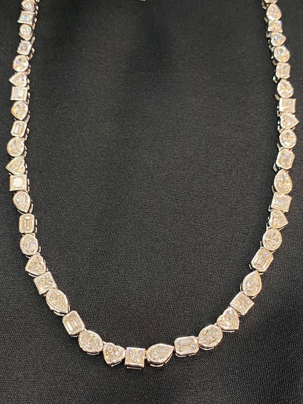 Mixed Cut Amazing 27.00 Carats Special Cut Diamonds 18K Gold Tennis Necklace  For Sale