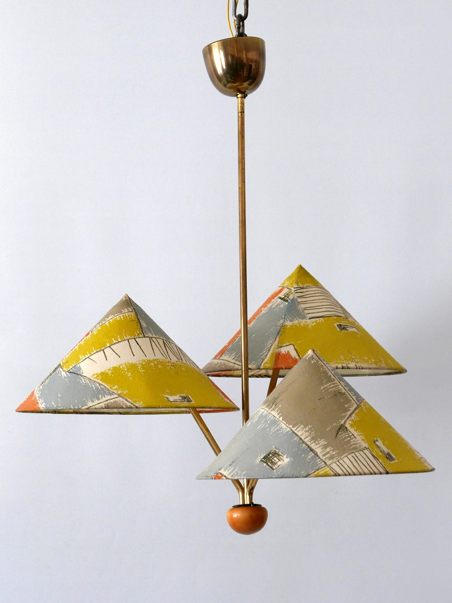 Amazing 3-Armed Chandelier or Pendant Lamp Chinese Hut y Rupert Nikoll Austria In Good Condition In Munich, DE