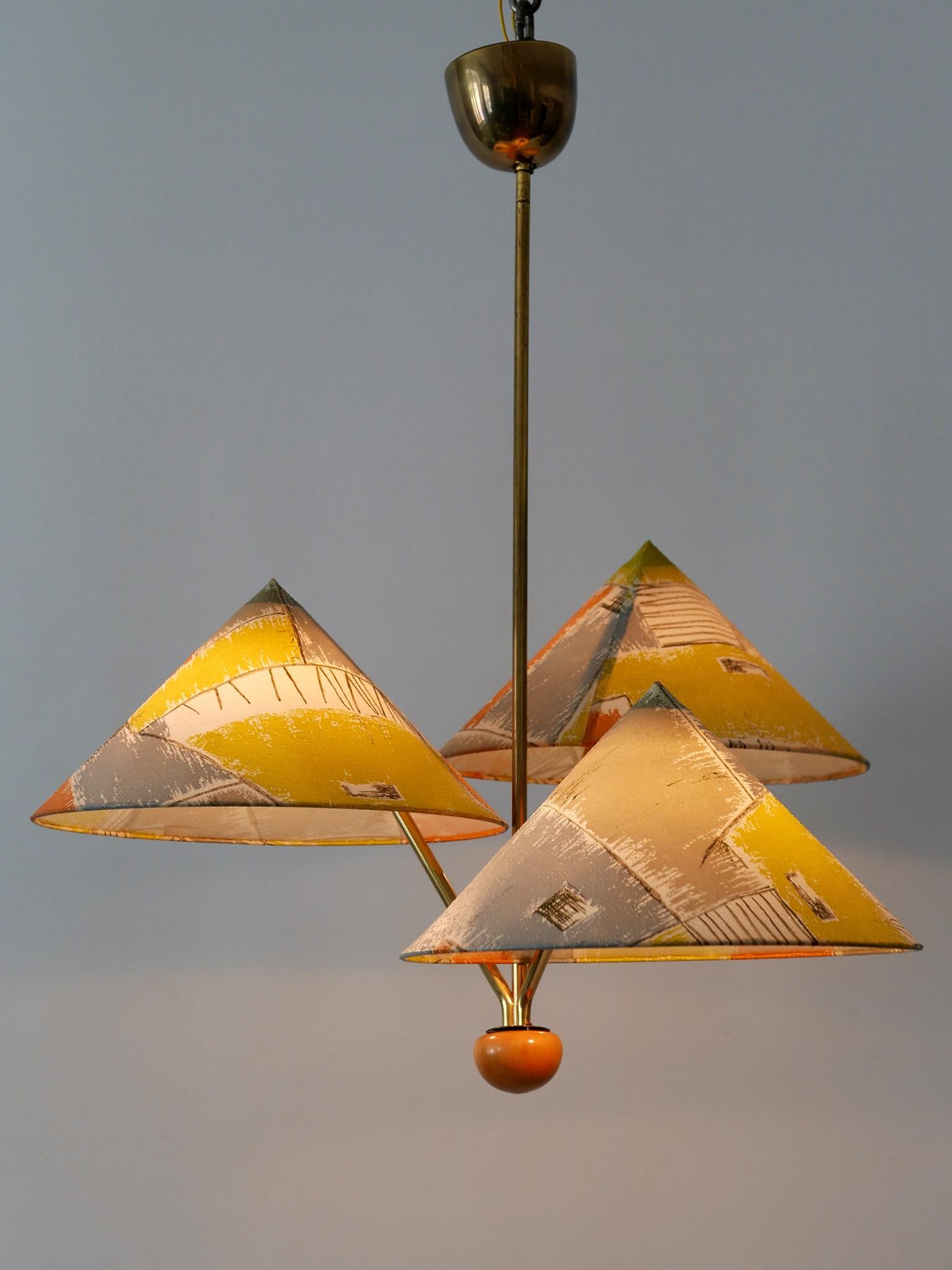 Mid-20th Century Amazing 3-Armed Chandelier or Pendant Lamp Chinese Hut y Rupert Nikoll Austria