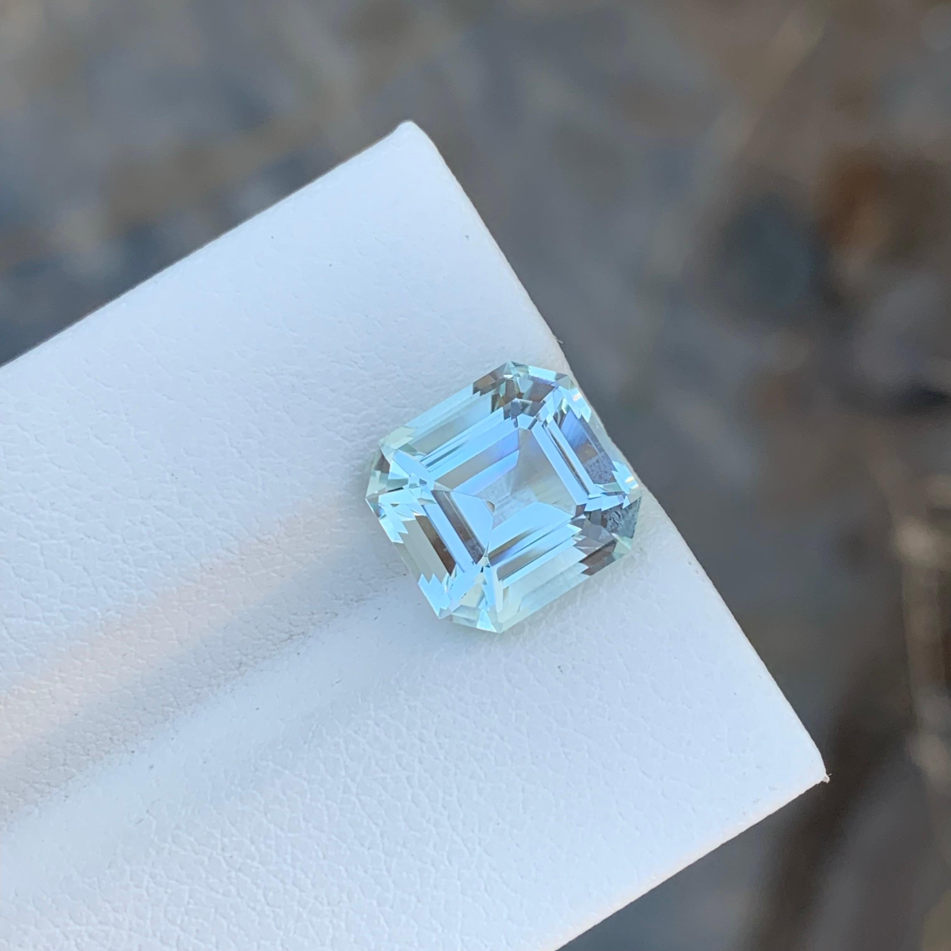 Arts and Crafts Amazing 4.15 Carats Natural Loose Unheated Aquamarine Asscher Cut Gem For Ring  For Sale